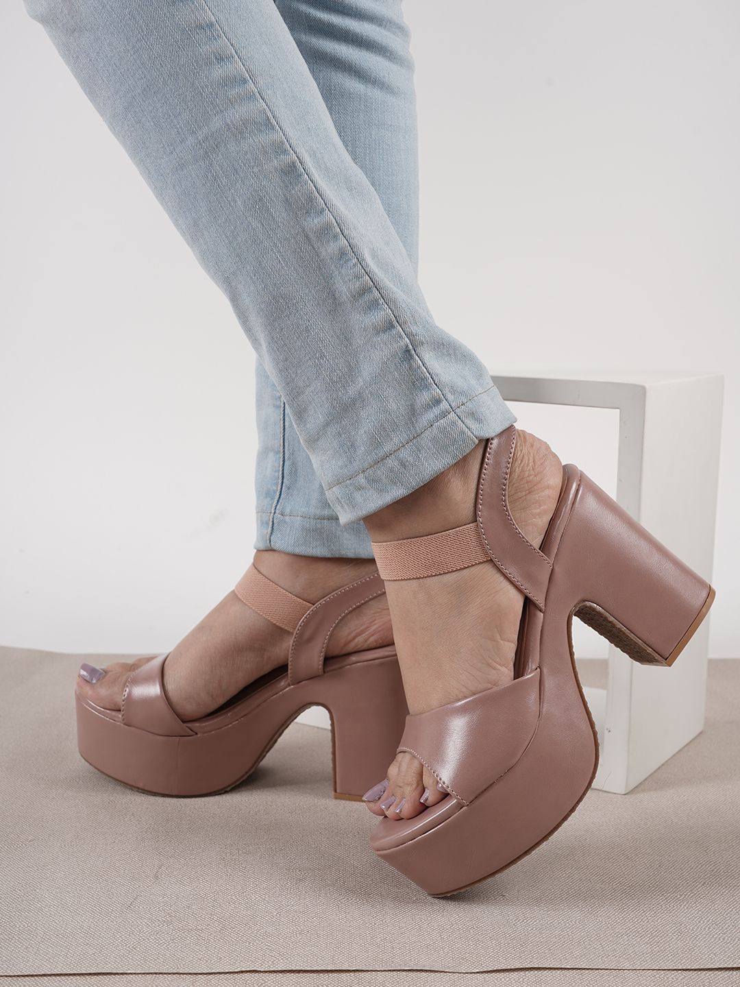 

DressBerry Open Toe Block Heel Sandals, Nude