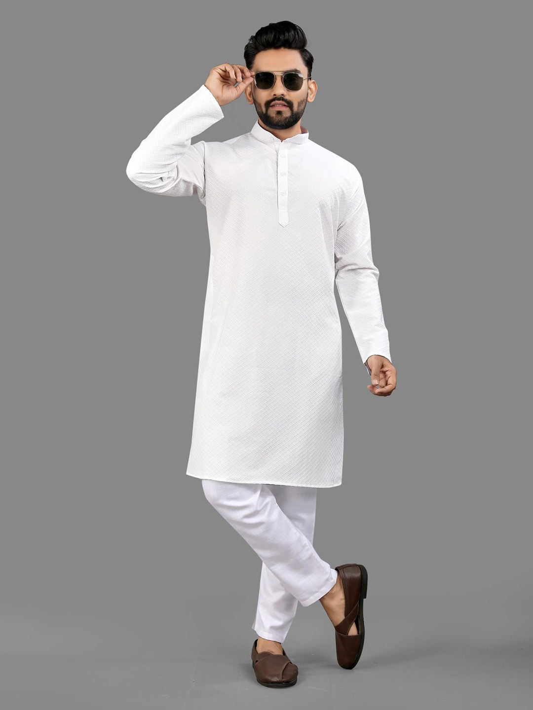 

allan peter Men Embroidered Kurta, White