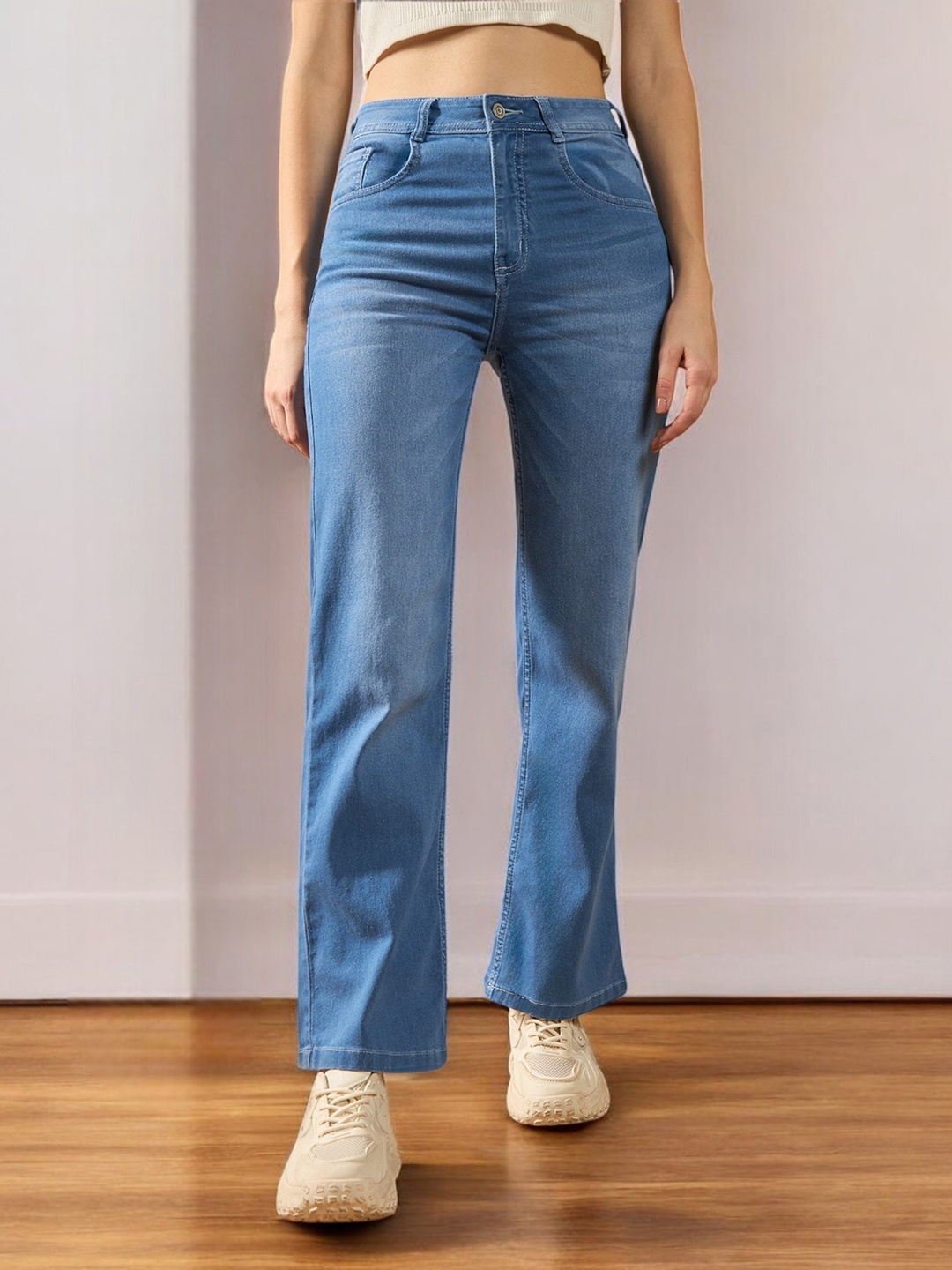 

DOLCE CRUDO Women Wide Leg Light Fade Stretchable Jeans, Blue