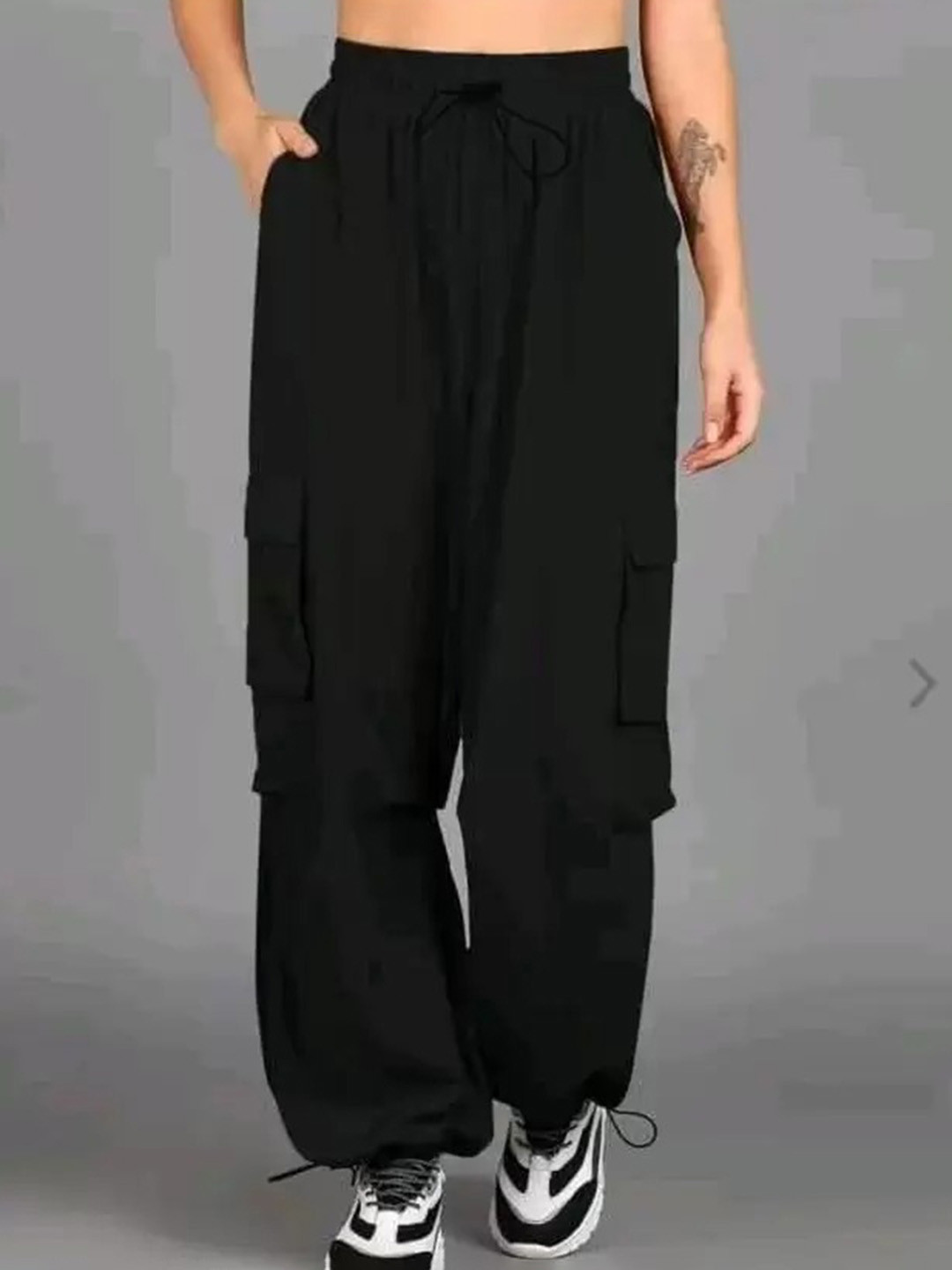 

WESTCHIC Women Regular Fit Cargos Trousers, Black