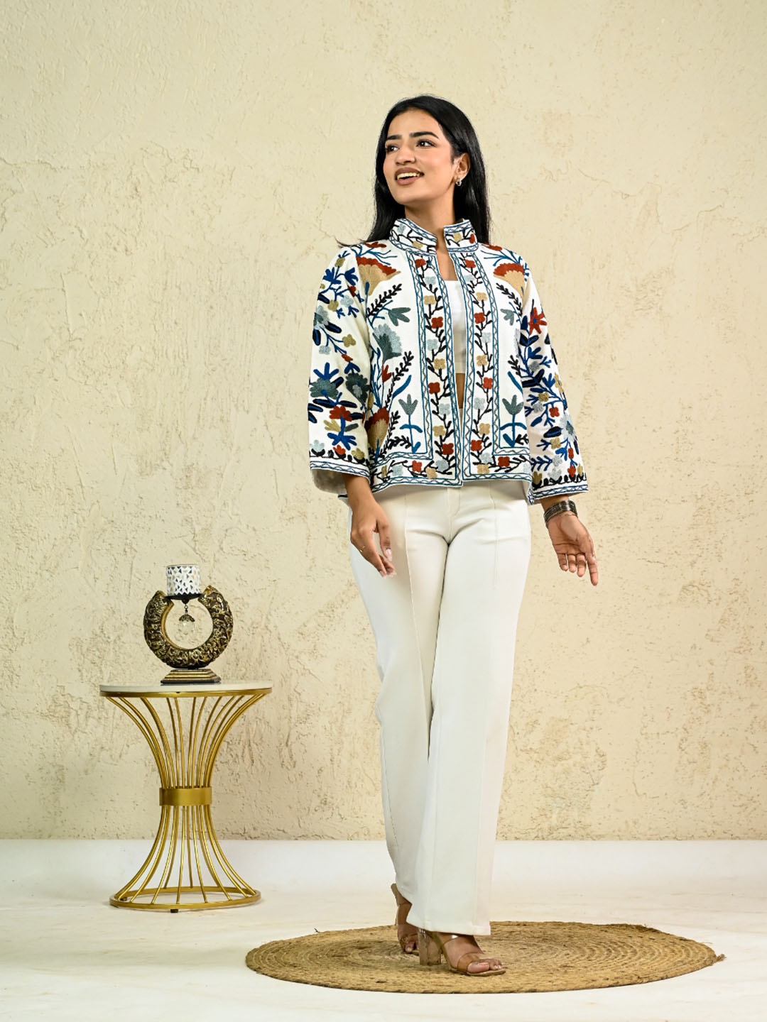 

INAAYA JAIPUR Women Floral Lightweight Open Front Jacket with Embroidered, Multi