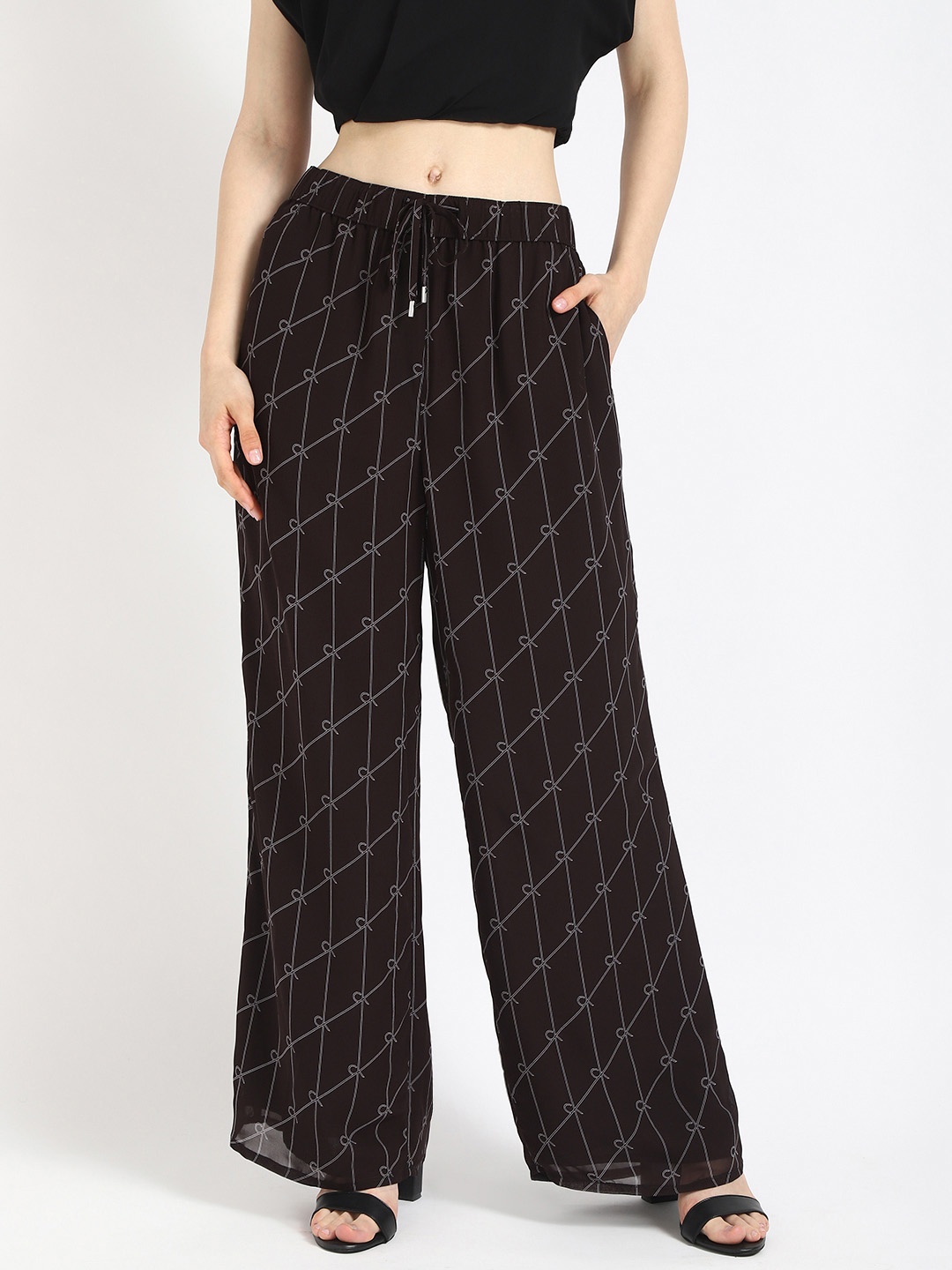 

Calvin Klein Jeans Women Printed Plain Loose Fit Pull On Wide Leg Trousers, Black
