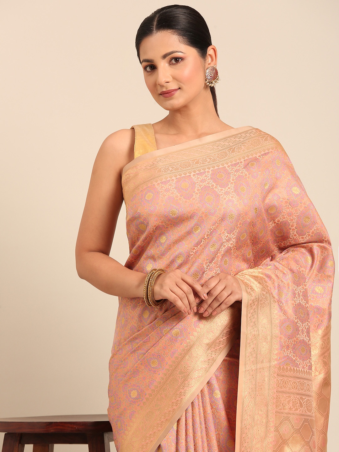 

MOHEY Ethnic Motifs Woven Design Zari Saree, Peach