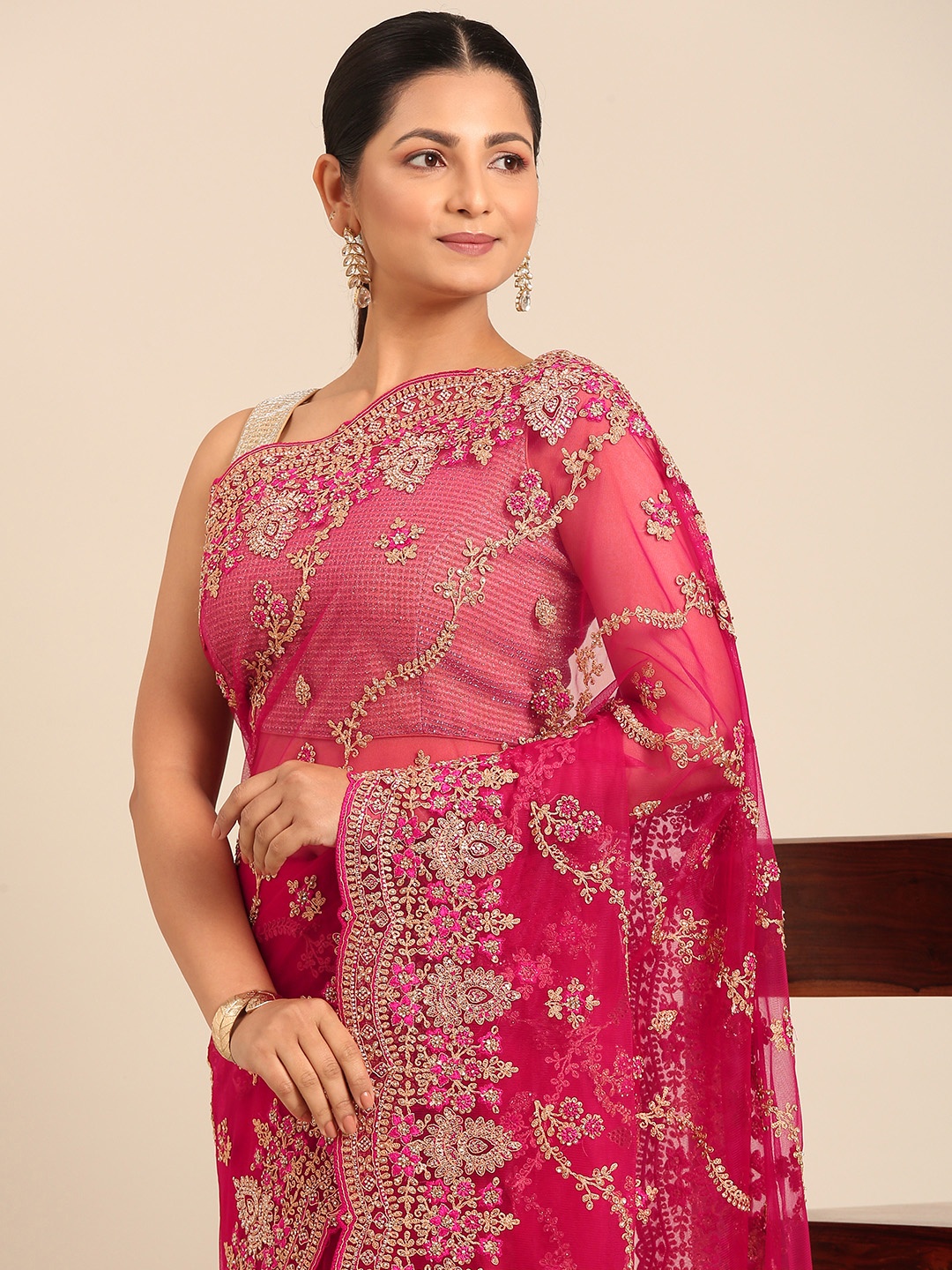 

MOHEY Floral Embroidered Net Saree with Stone Work, Pink