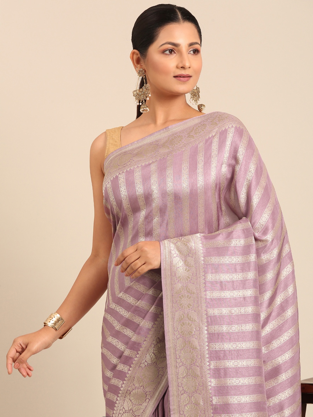 

MOHEY Ethnic Motifs Zari Saree, Pink