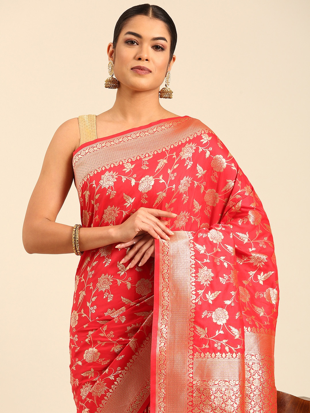 

MOHEY Floral Woven Design Zari Saree, Red