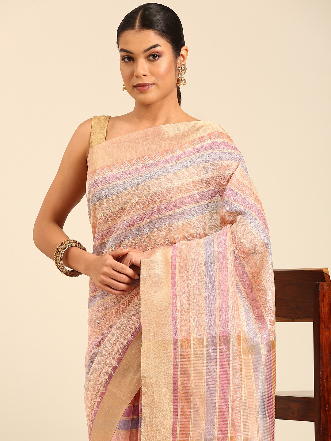 

MOHEY Striped Embroidered Zari Saree, Pink