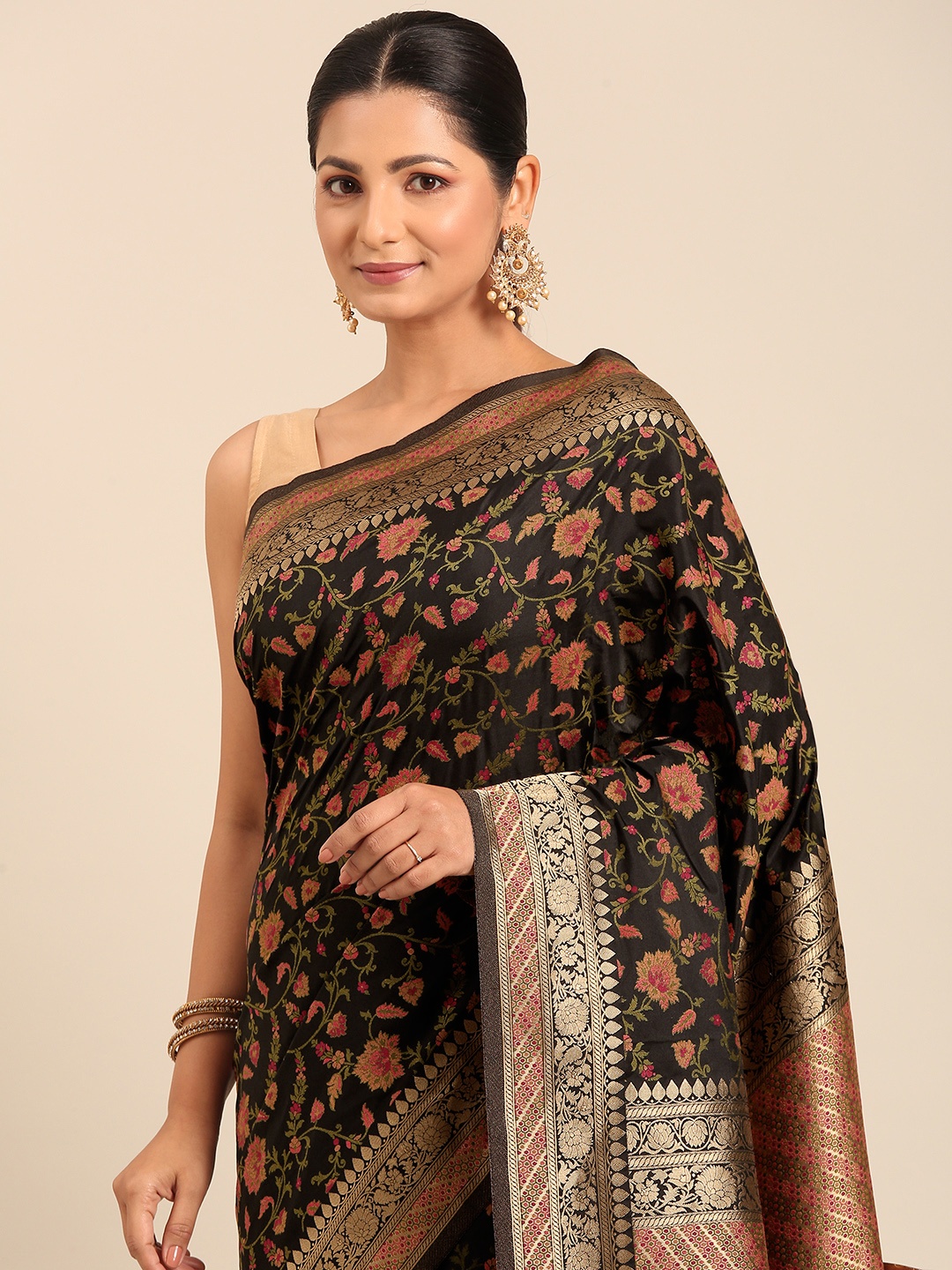 

MOHEY Floral Zari Saree, Black