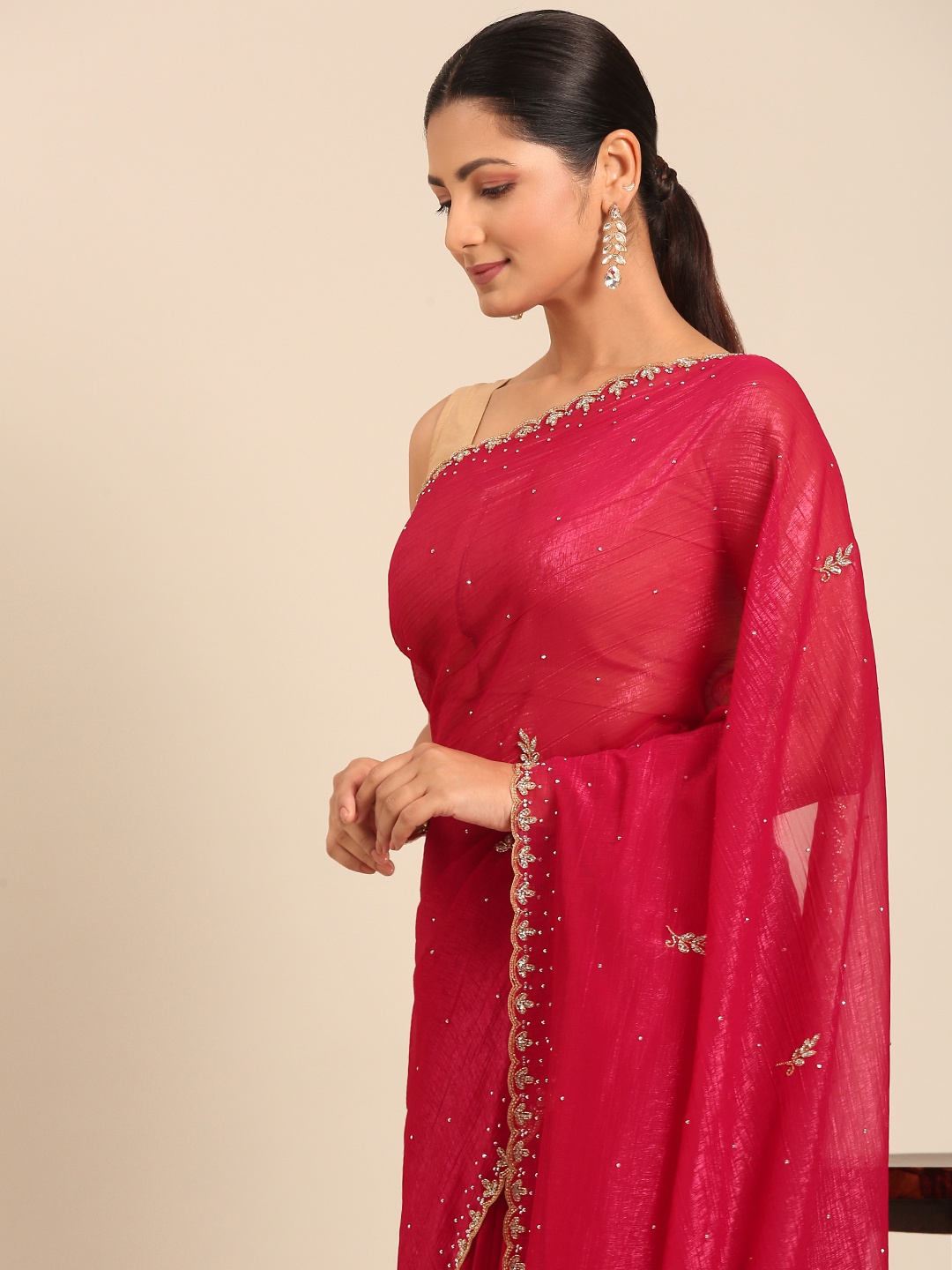 

MOHEY Ethnic Motifs Beads & Stones Pure Chiffon Saree, Fuchsia