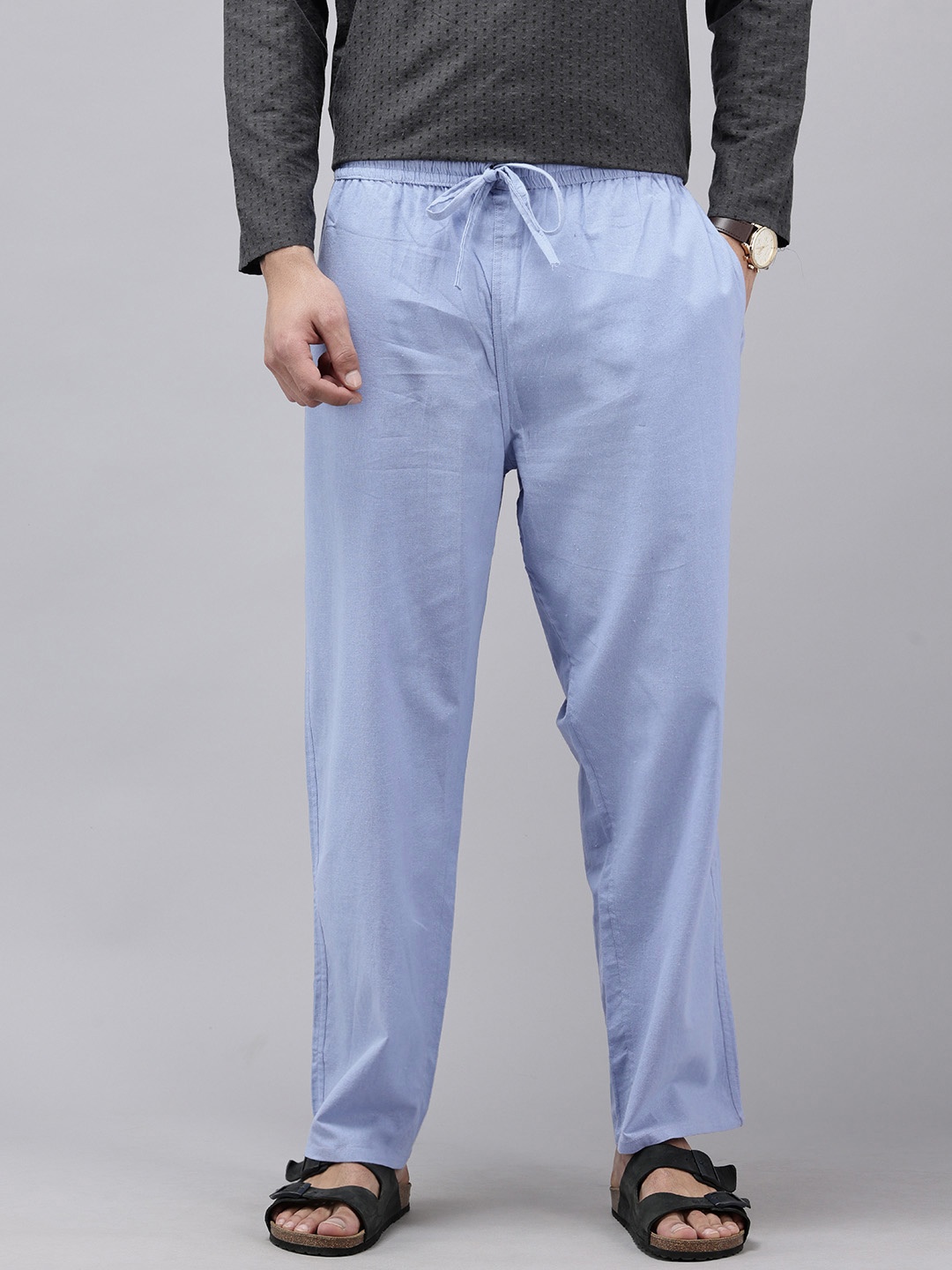 

Qashida Men Solid Relaxed Fit Easy Wash Trousers, Blue