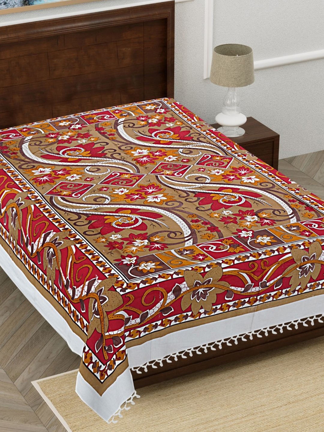 

HASHCART White & Brown Floral Printed 210 TC Single Bedsheet 2.3 m x 1.52 m