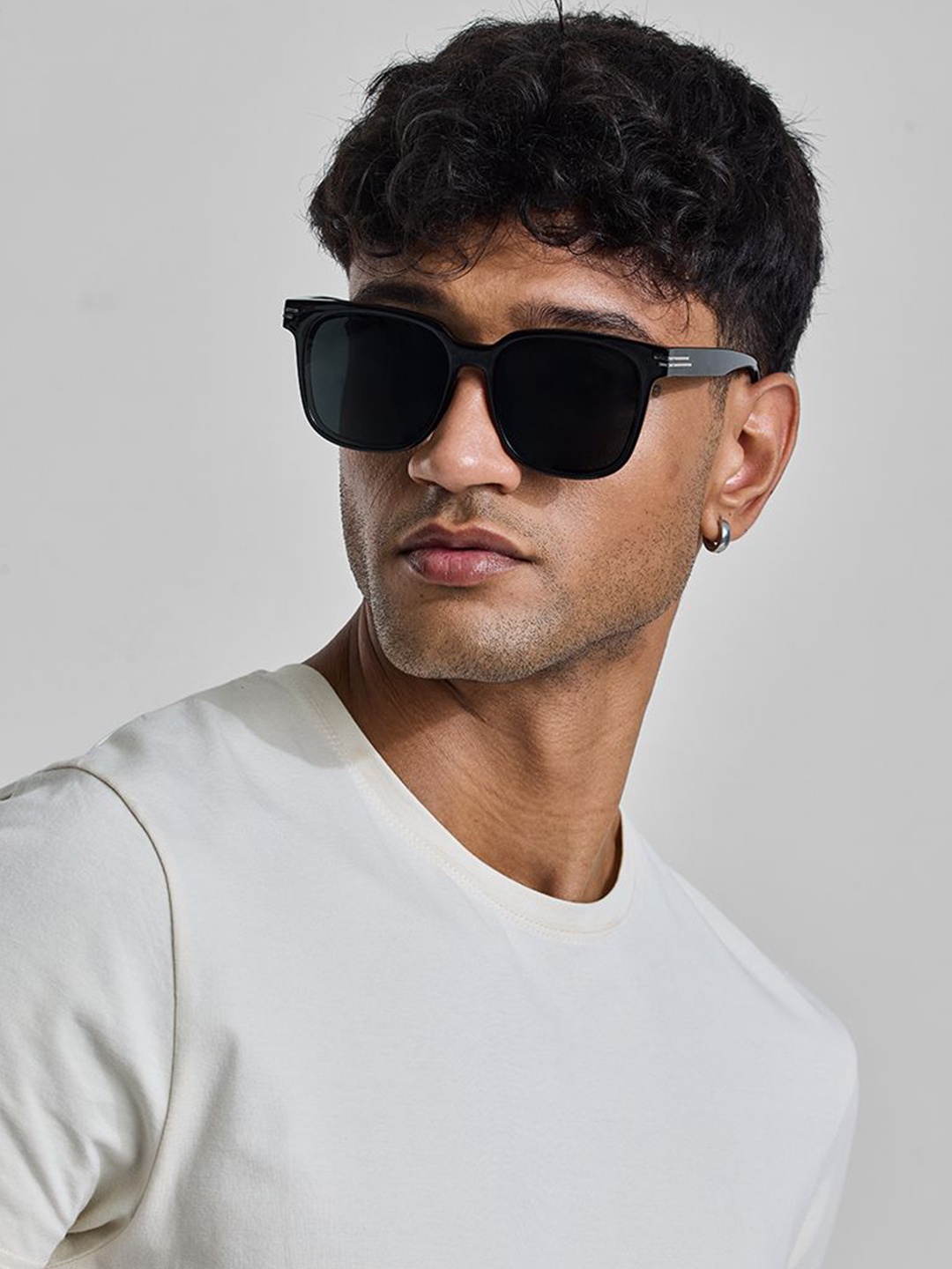 

Snitch Men Wayfarer Sunglasses with UV Protected Lens SN0081, Black