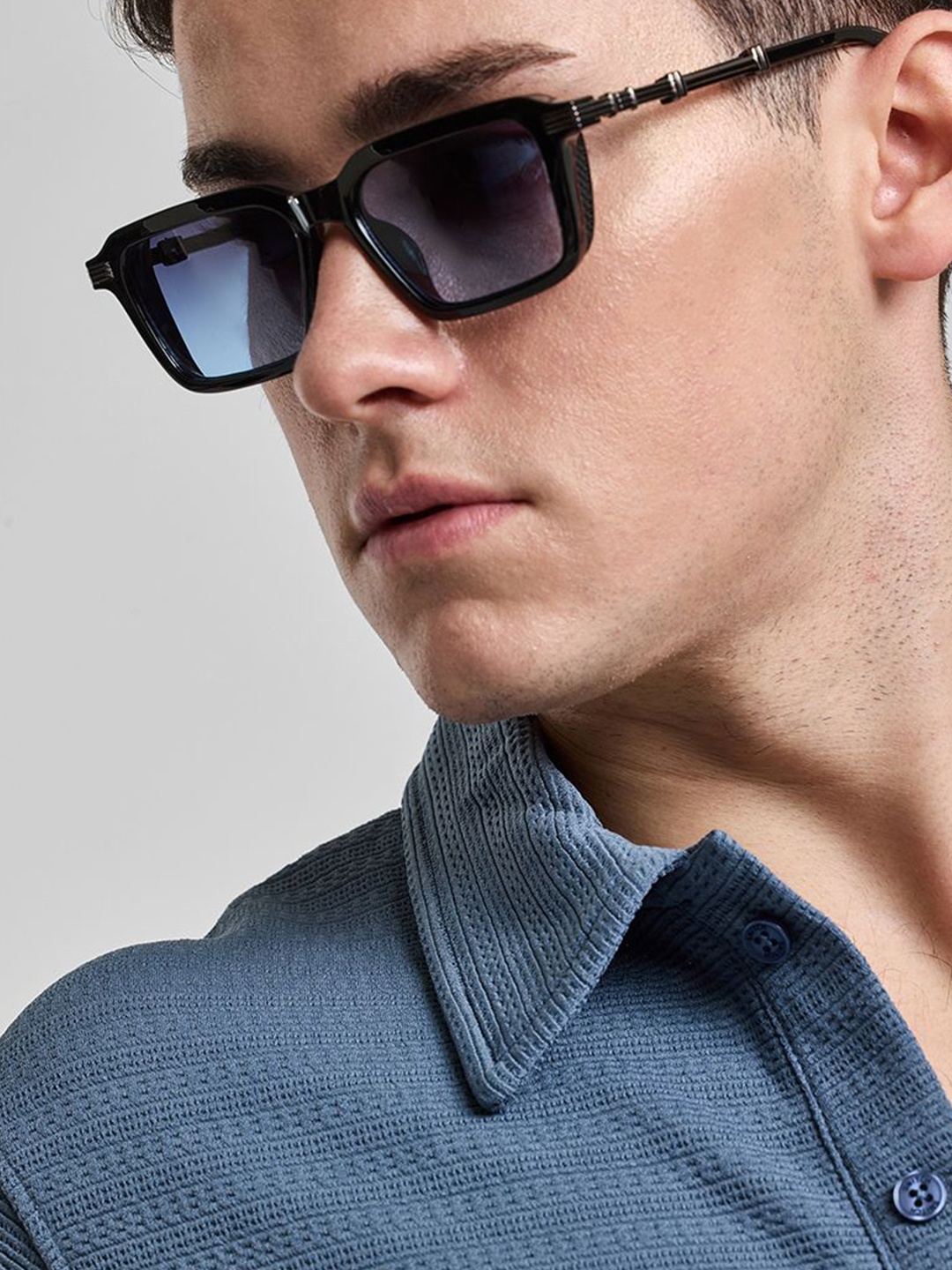 

Snitch Men Wayfarer Sunglasses with UV Protected Lens SN0040, Blue