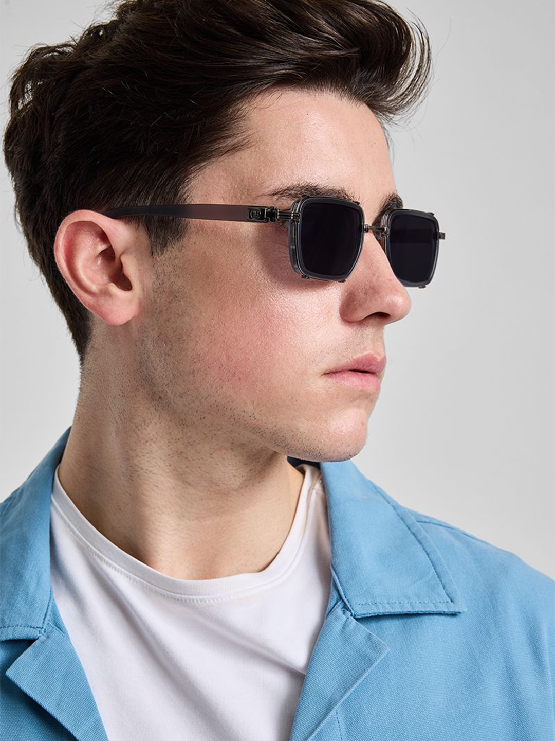 

Snitch Men Sleek Rectangle Grey Sunglasses with UV Protected Lens SN0038