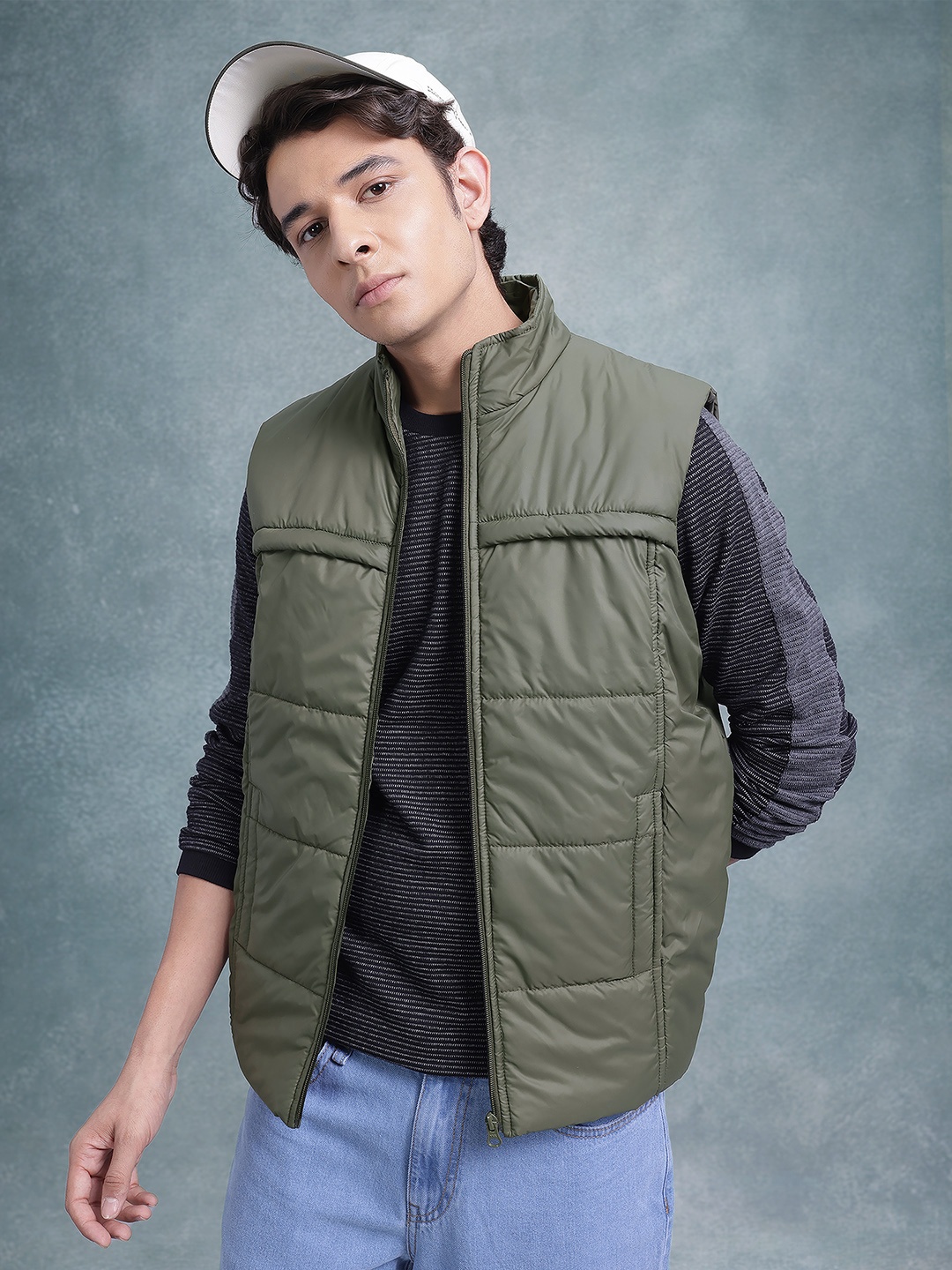 

The Roadster Lifestyle Co. Lightweight Gilet Jacket, Olive