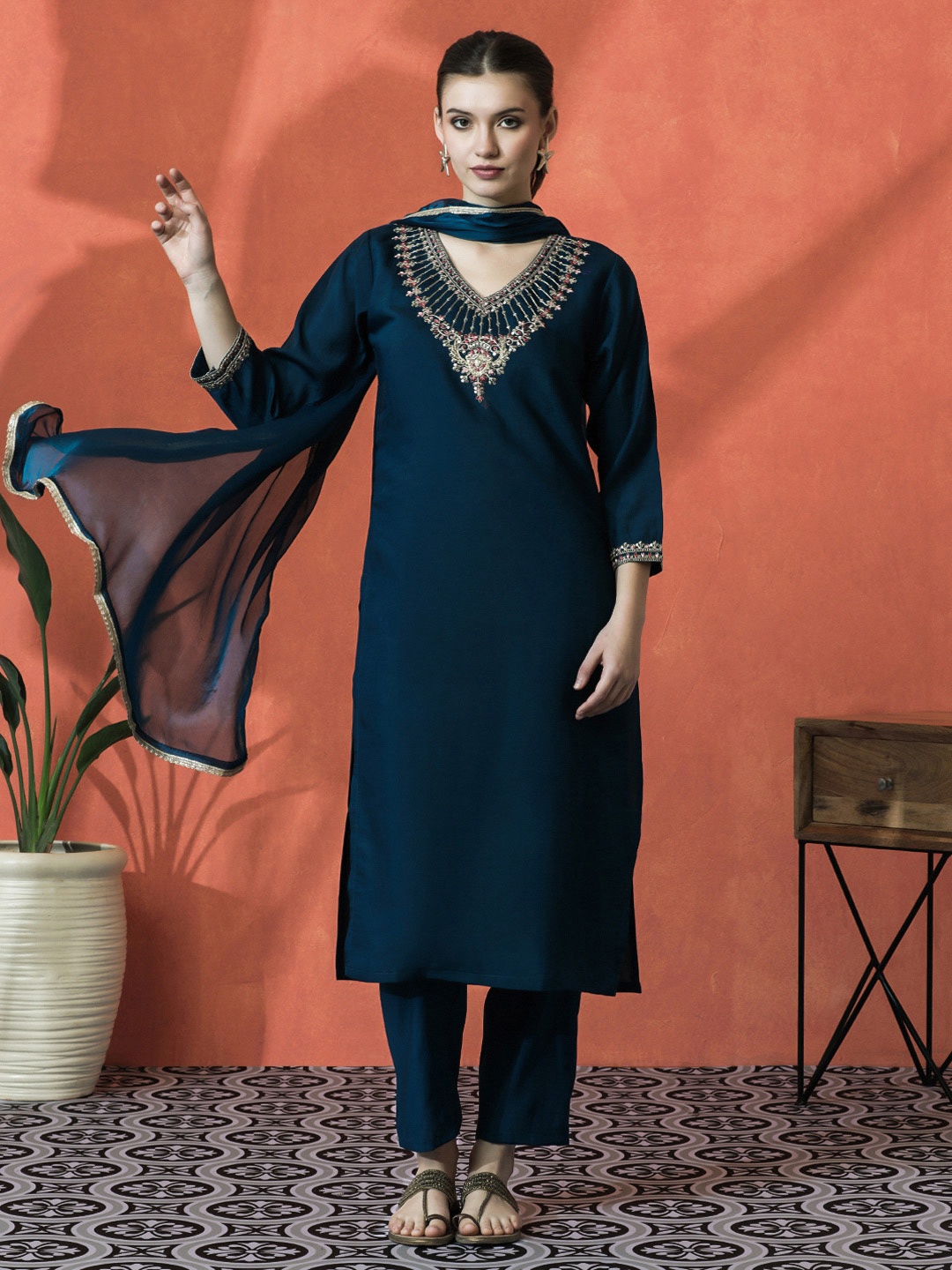 

Sangria Floral Embroidered V-Neck Straight Kurta With Trousers & Dupatta, Blue