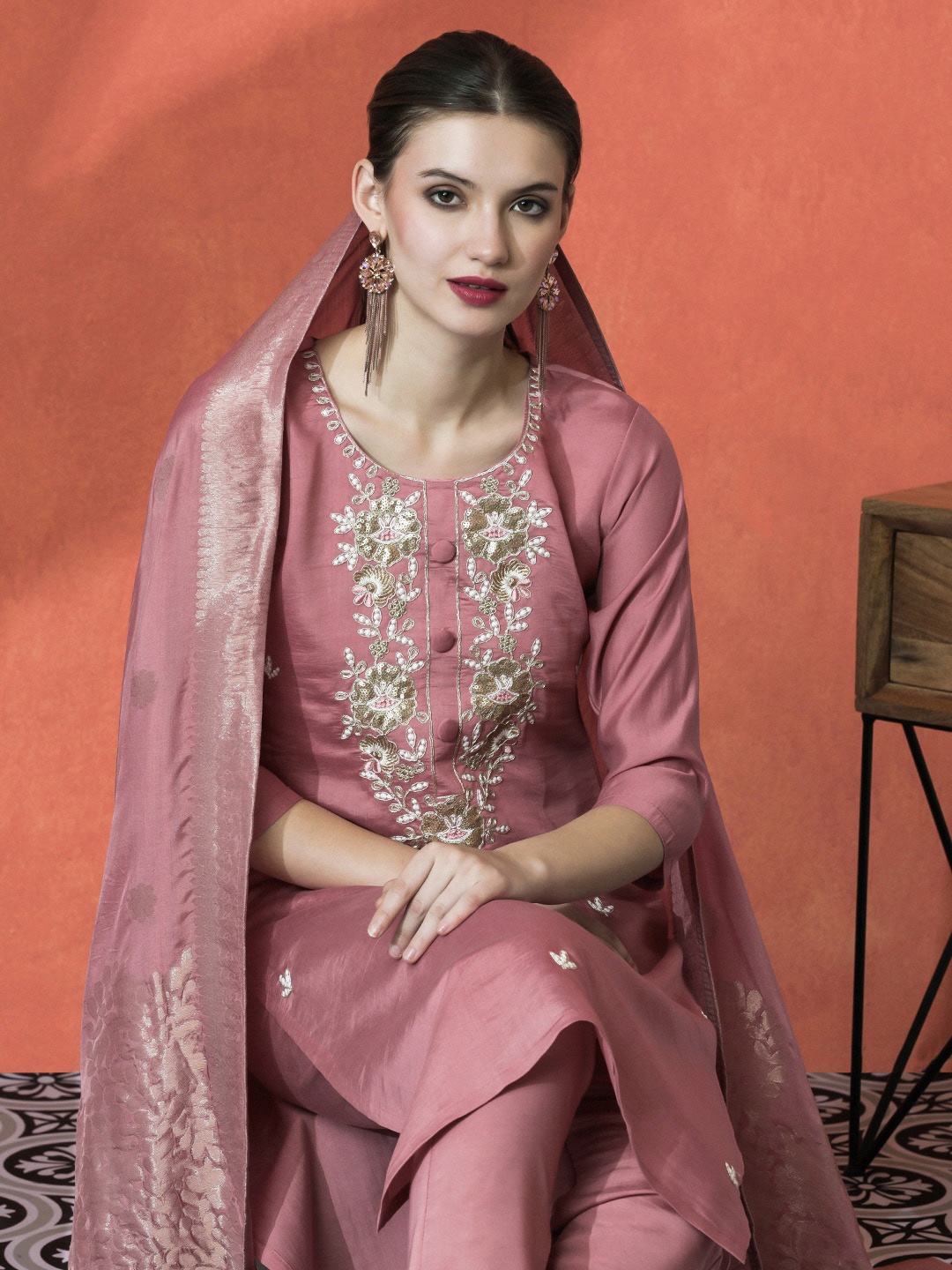 

Sangria Floral Embroidered Kurta With Trousers & Dupatta, Pink