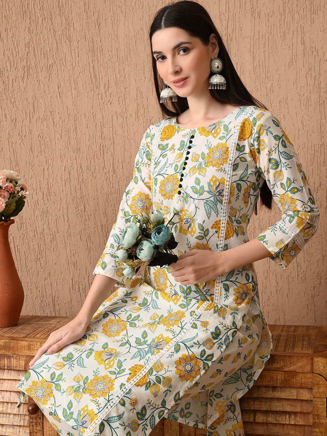 

SHINISHA Floral Printed Round Neck Pure Cotton Tunic with Trousers, White
