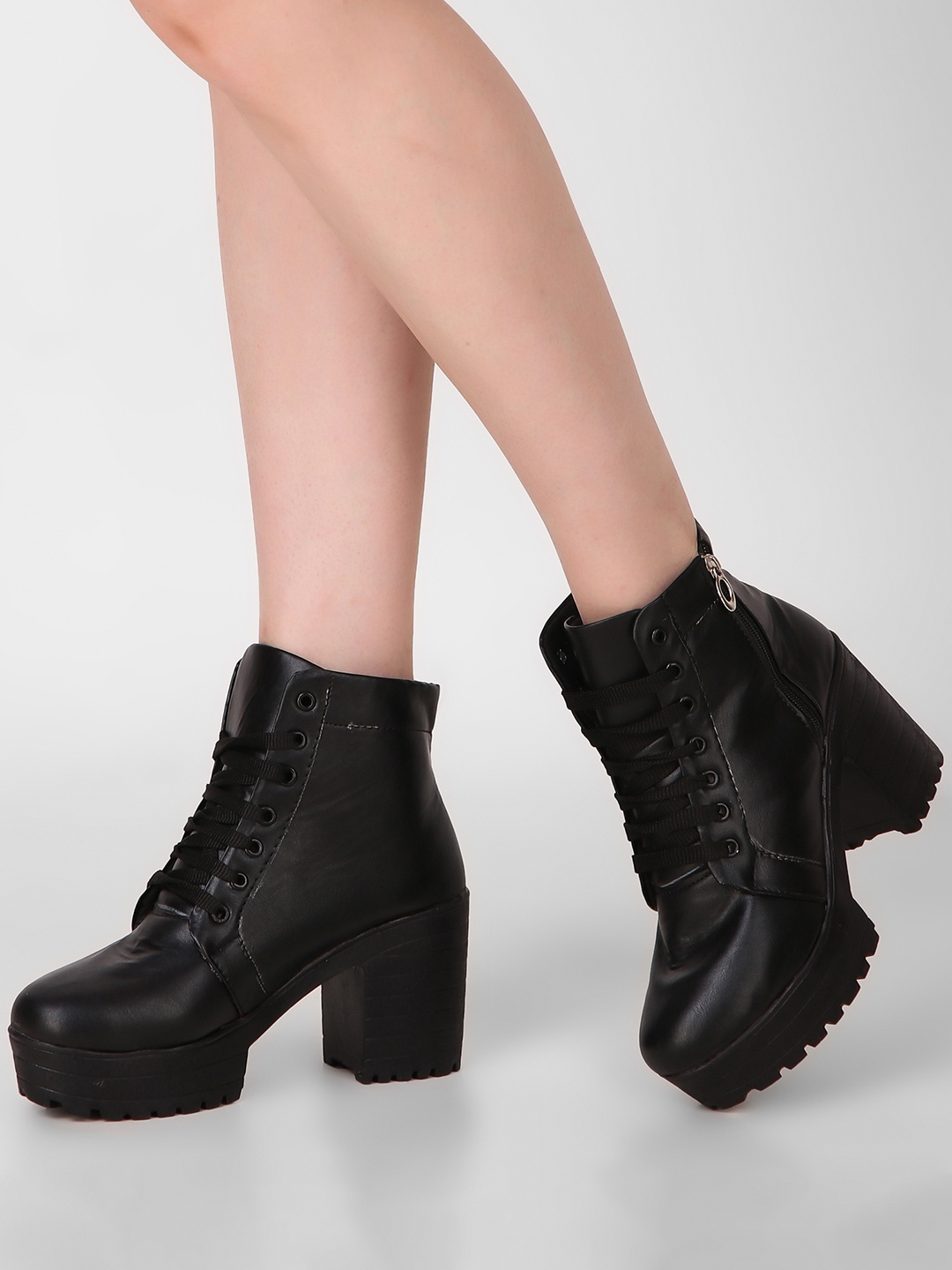 

Killer Women Ankle High Lace Up Boots, Black