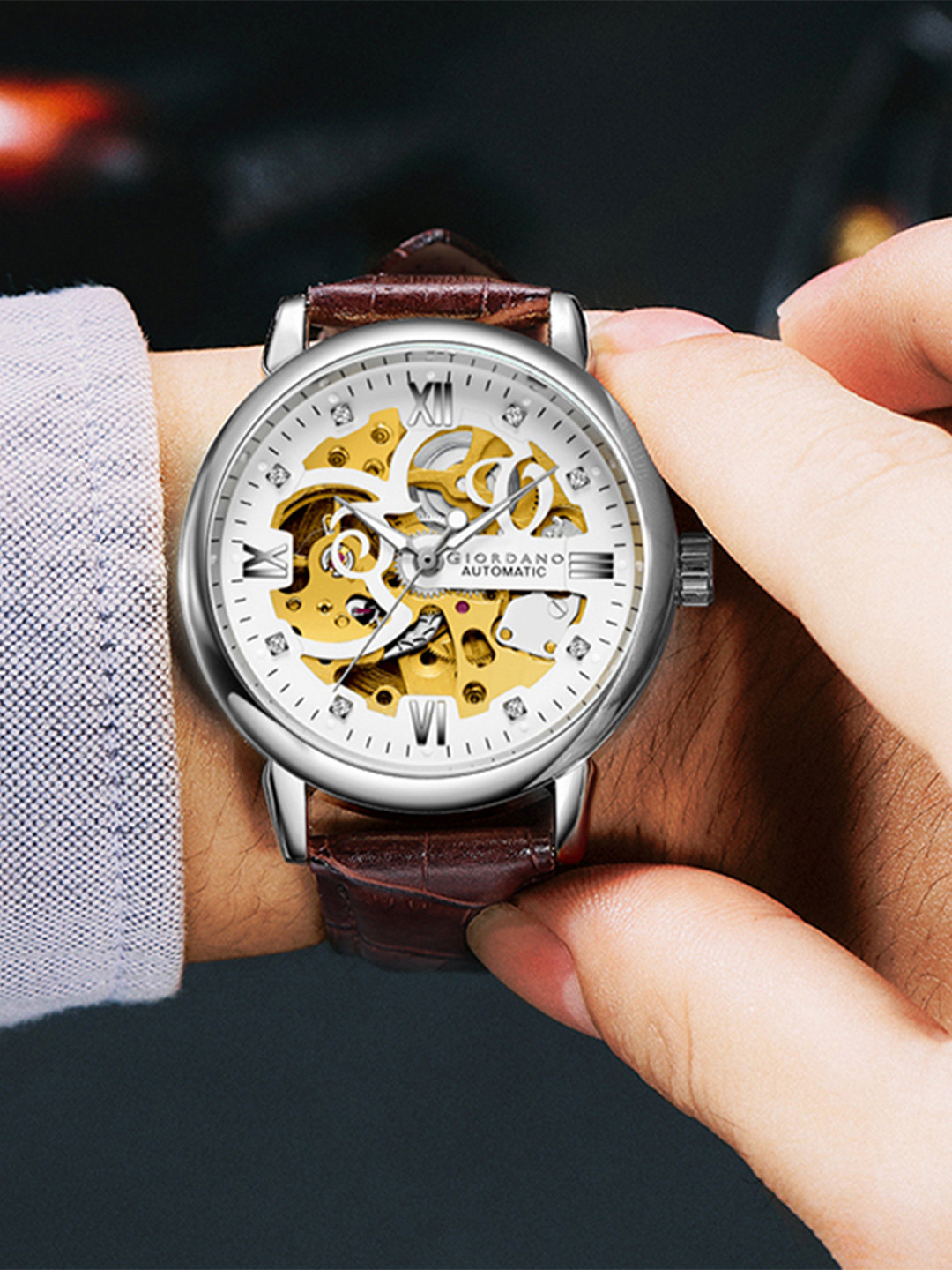

GIORDANO Men Printed Dial & Bracelet Style Straps Analogue Watch GZ-50113-01, Silver