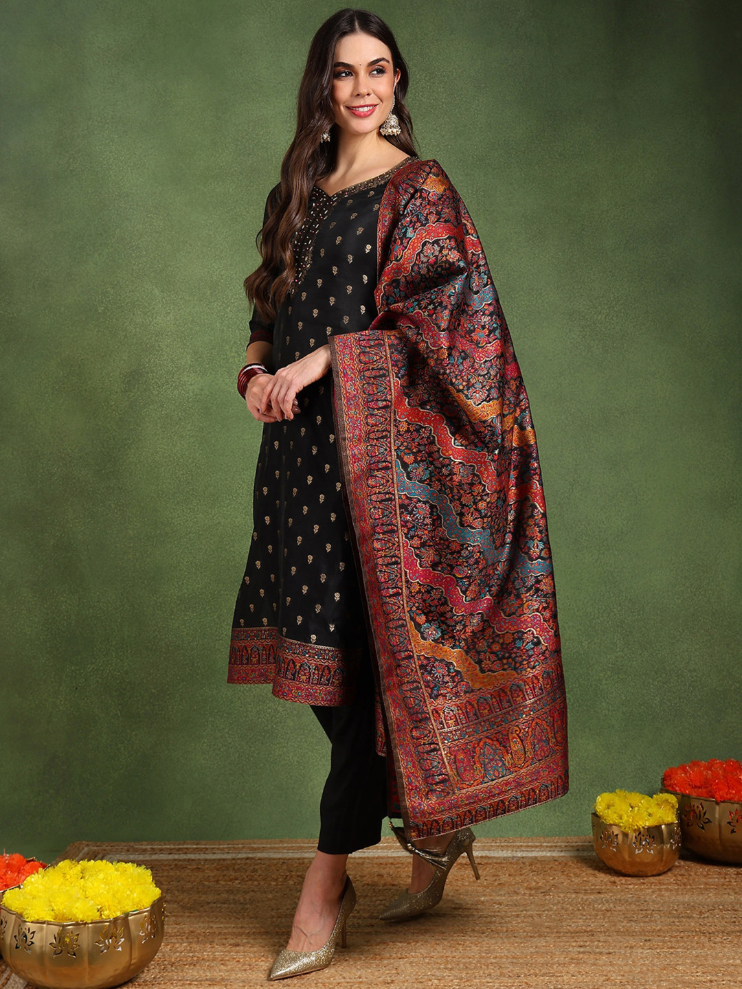 

AHIKA Women Regular Beads and Stones Kurta with Trousers & With Dupatta, Black