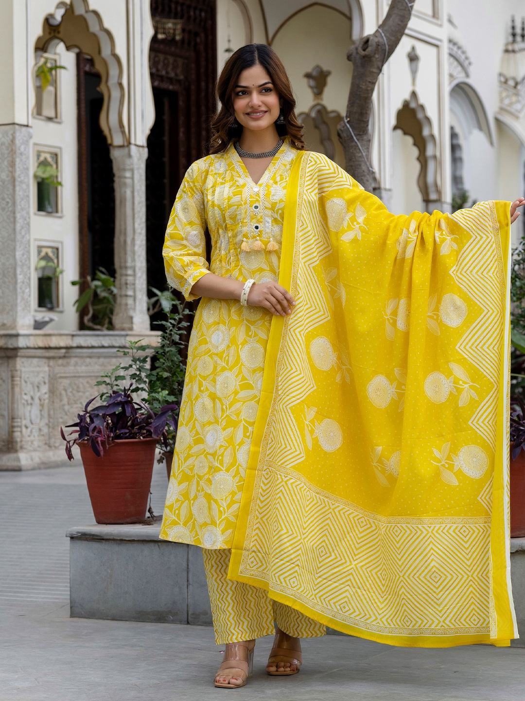 

Anouk Floral Printed V-Neck Pure Cotton A-Line Kurta with Trousers And Dupatta, Yellow