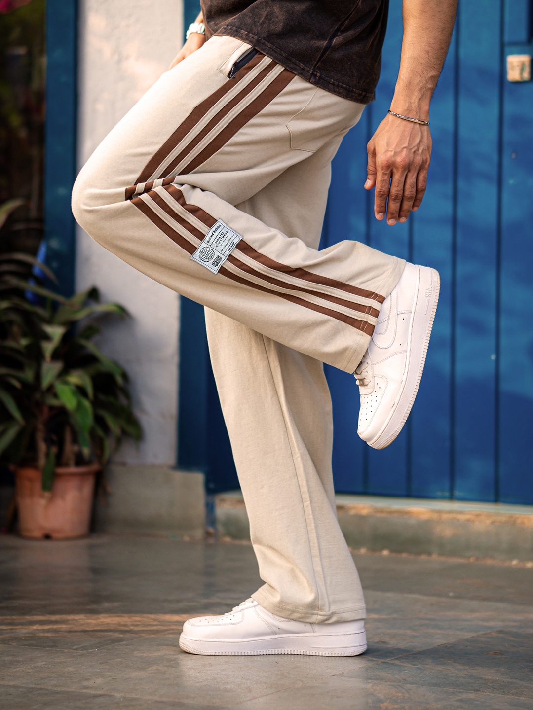 

Maniac Mens Striped Mid-Rise TrackPants, Beige