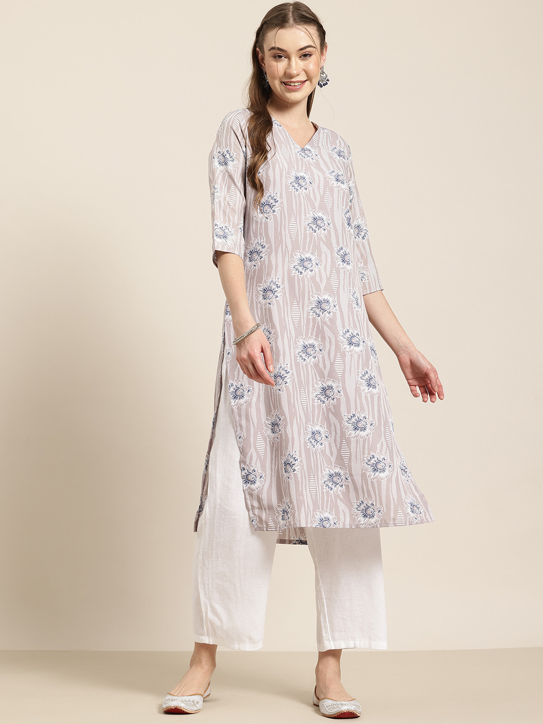 

HERE&NOW Floral Printed Kurta, Grey