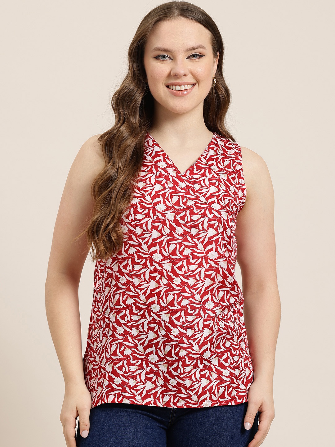 

HERE&NOW Floral Printed V-Neck Kurti, Red