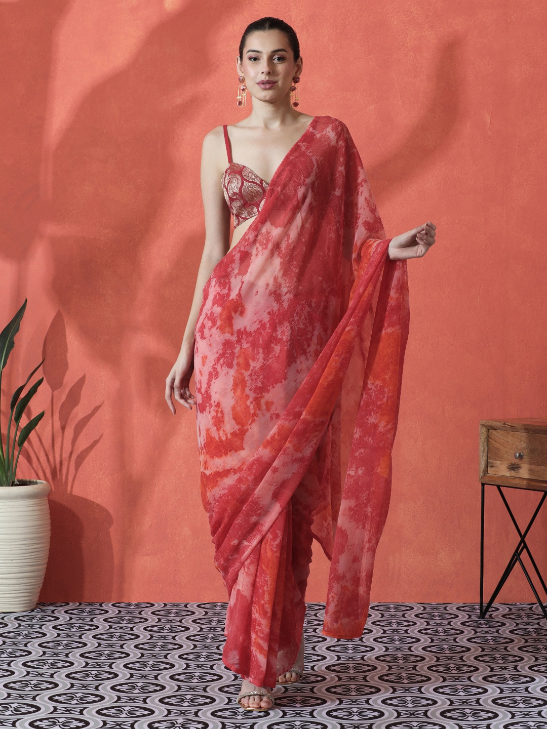 

Sangria Ready to wear Tie and Dye Saree, Pink