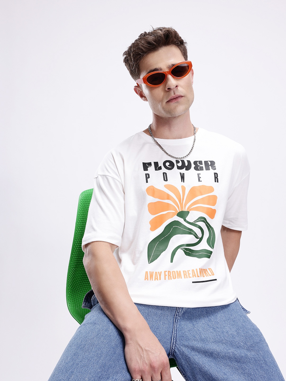 

Kook N Keech Men Printed Drop-Shoulder Sleeves Oversized Pure Cotton T-shirt, White