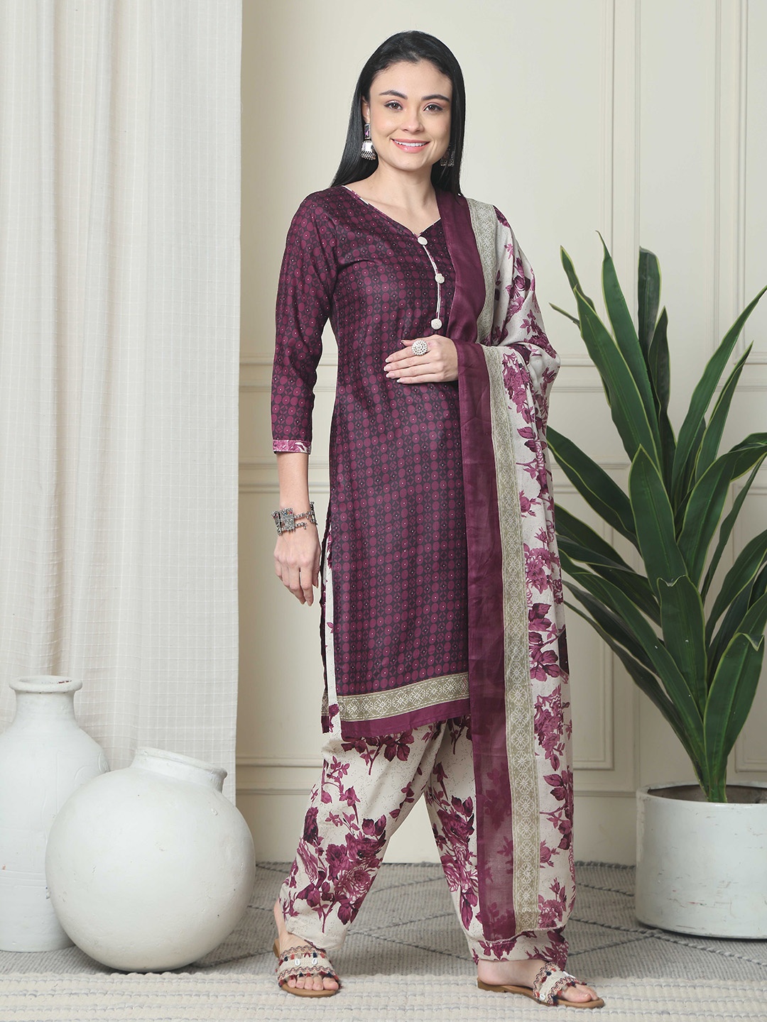 

Rajnandini Floral Printed V-Neck Straight Kurta With Salwar & Dupatta, Purple