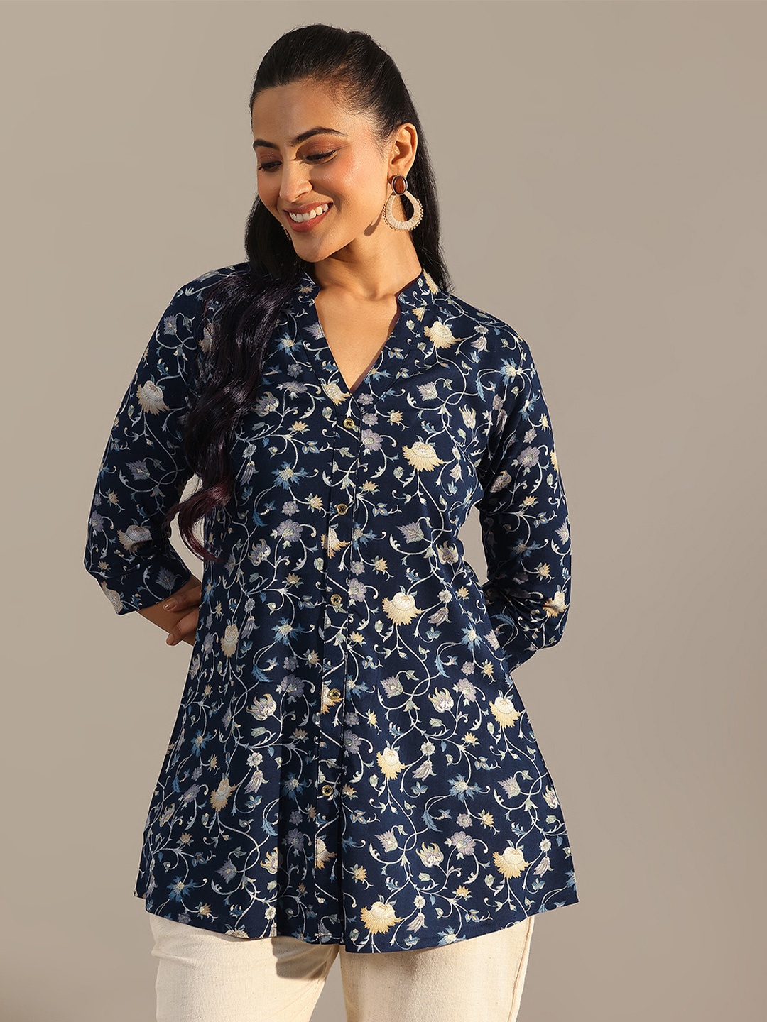 

Libas Women Floral Printed Kurti, Blue