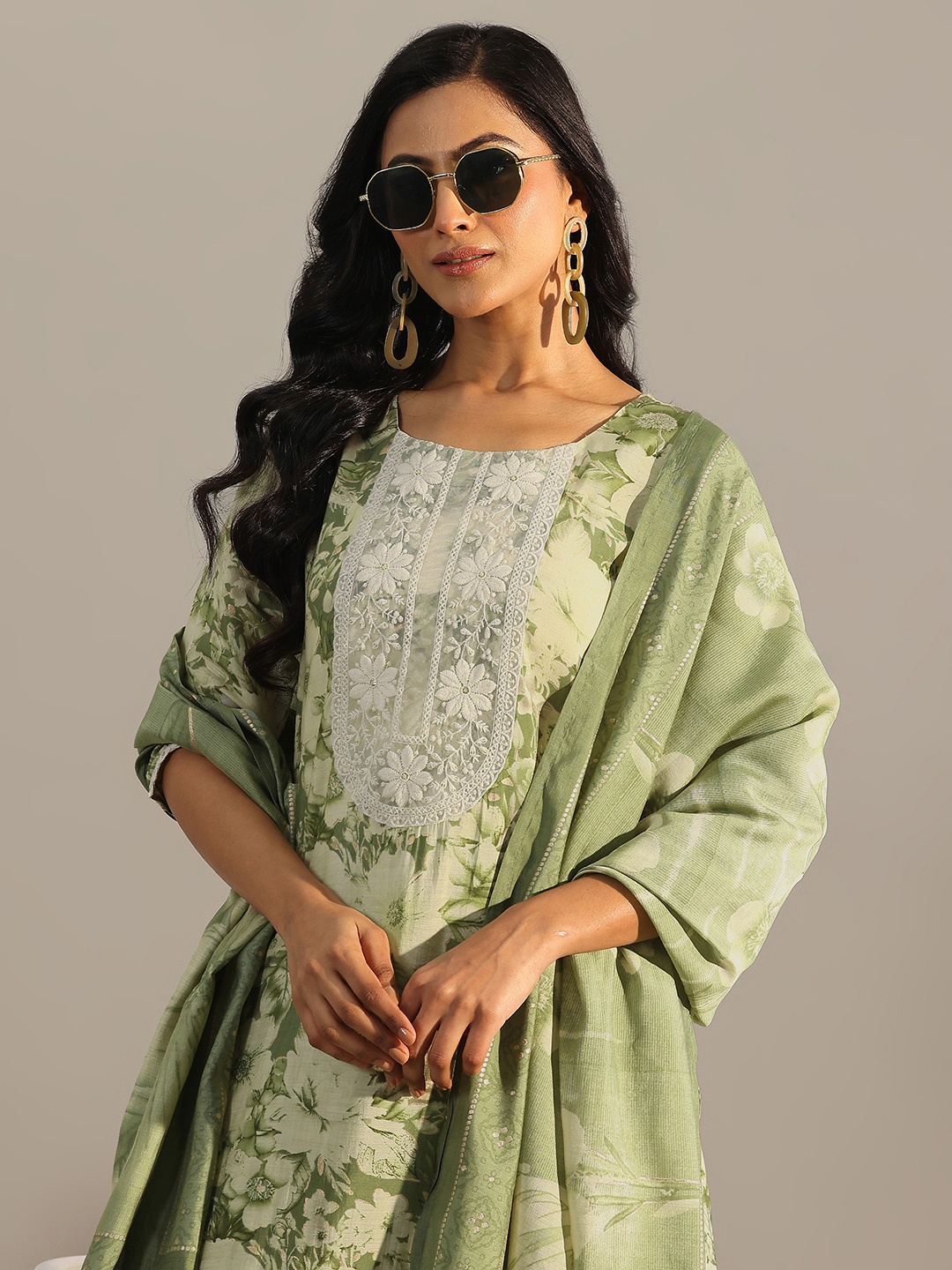 

Libas Green Floral Printed Patchwork Straight Kurta With Trouser And Dupatta