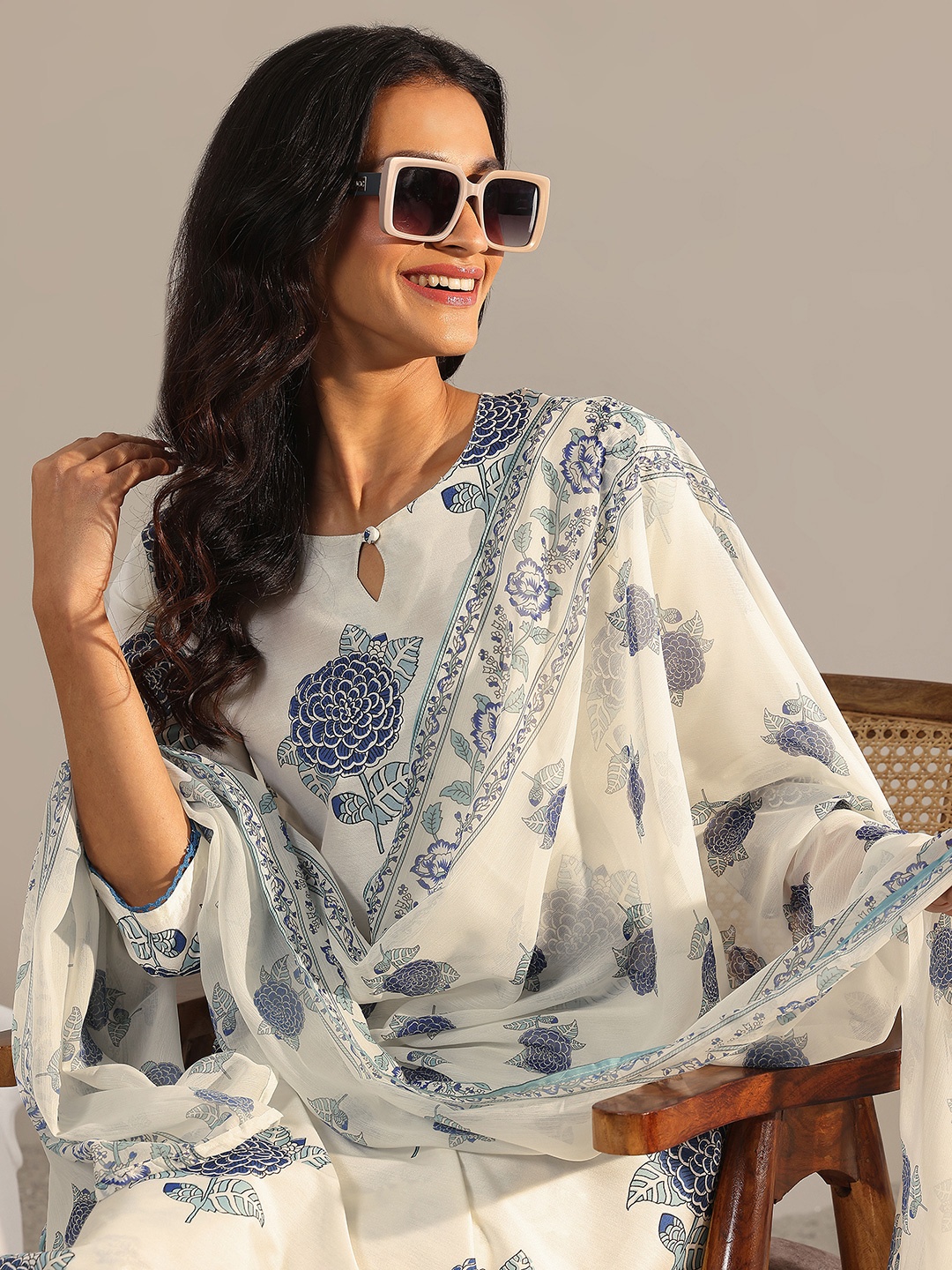 

Libas Off White Printed Keyhole Neck Chanderi Silk Straight Kurta With Trouser & Dupatta