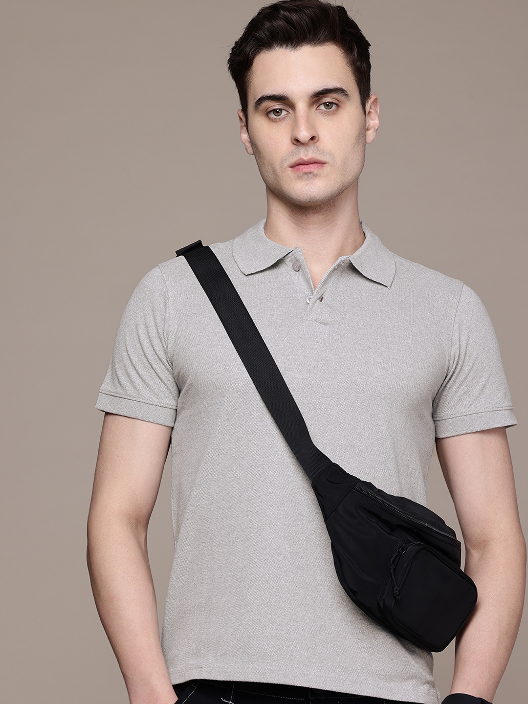 

Moda Rapido Men Solid Polo Collar T-shirt, Grey melange