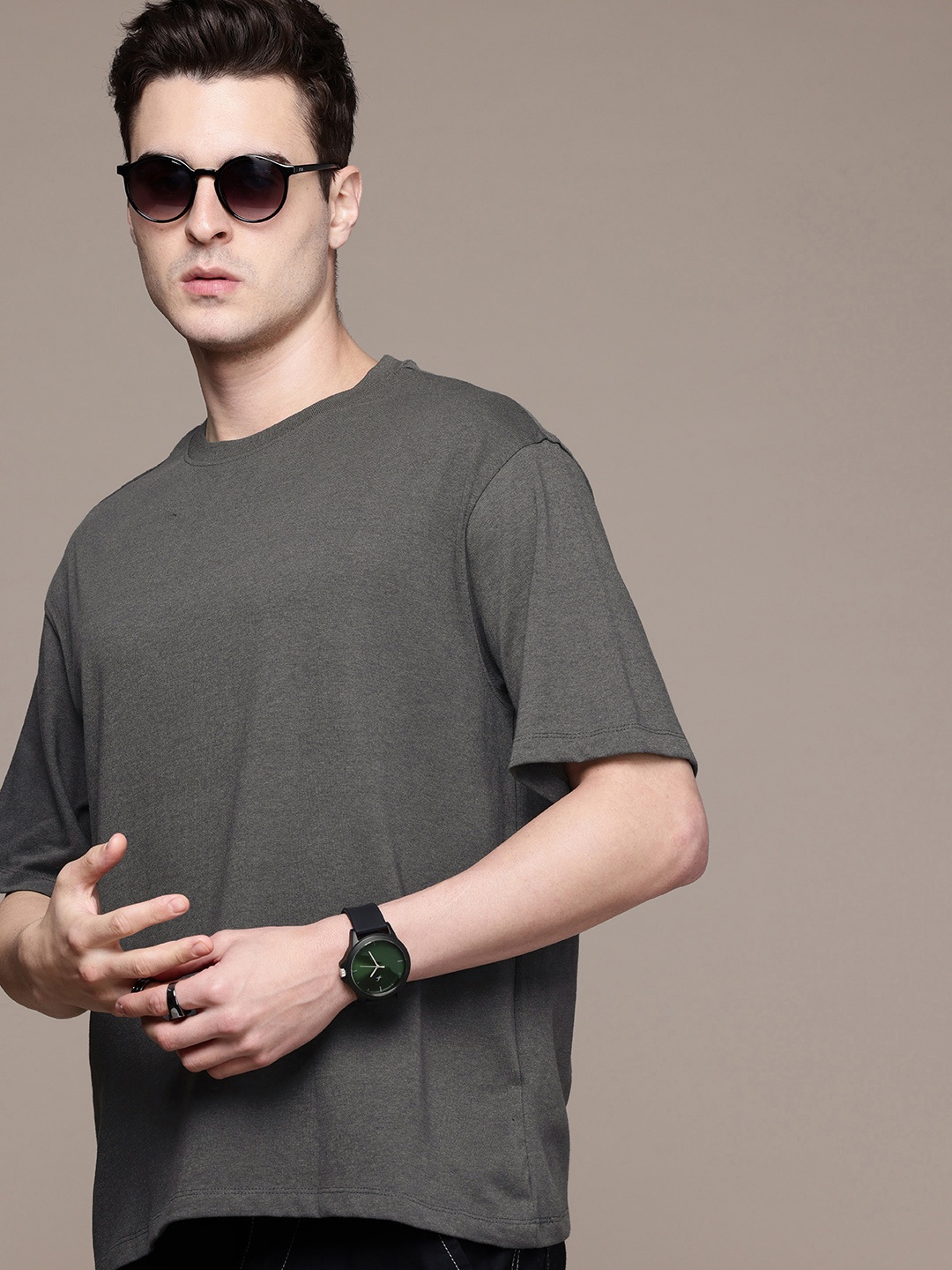 

Moda Rapido Solid Relaxed Fit T-shirt, Charcoal
