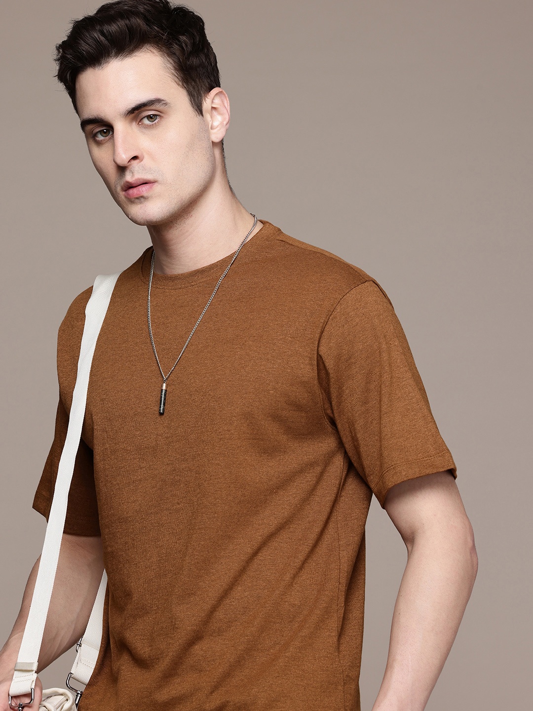 

Moda Rapido Solid Relaxed Fit T-shirt, Brown