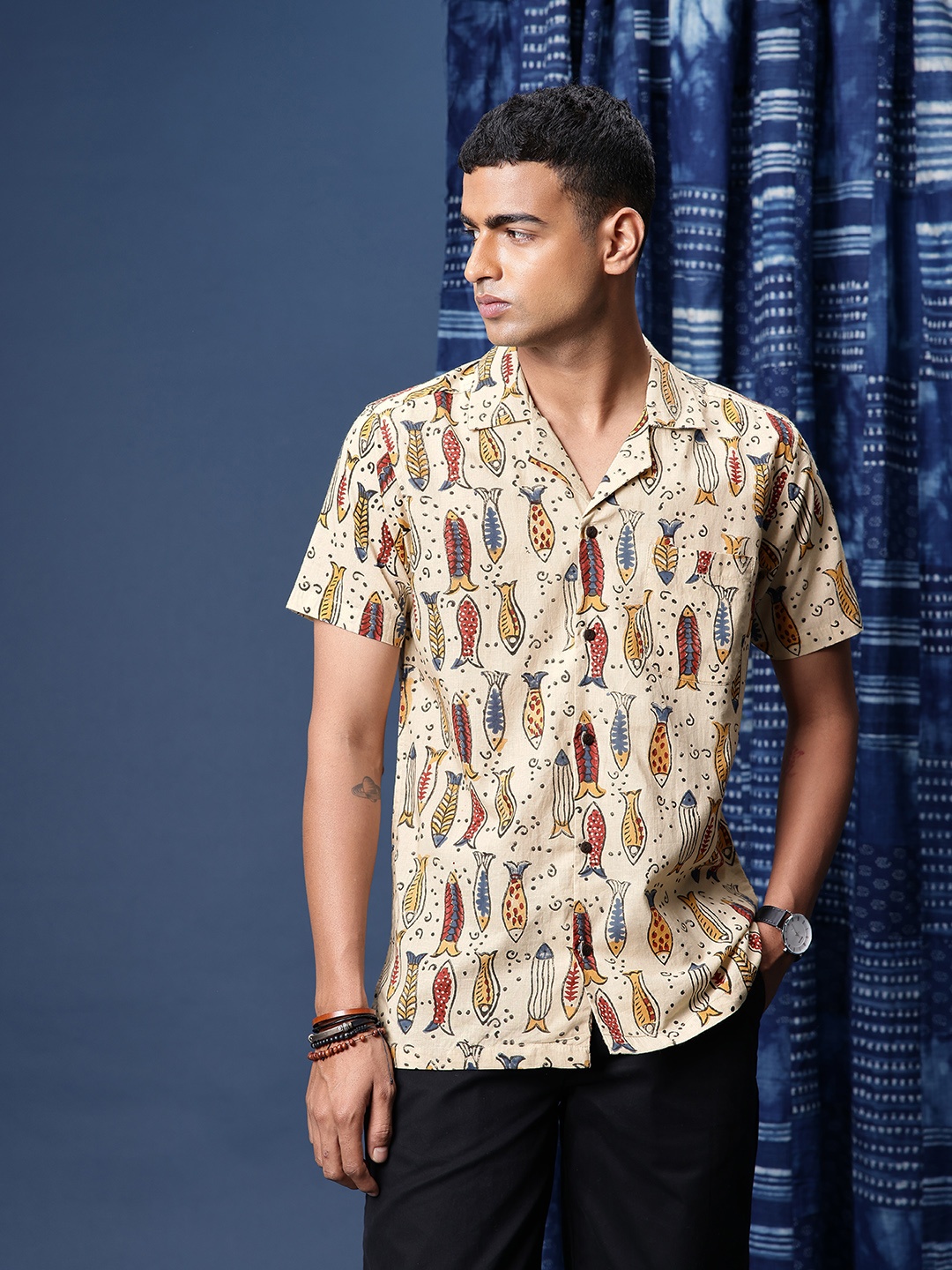 

Taavi Men Comfort Animal Printed Pure Cotton Casual Shirt, Beige