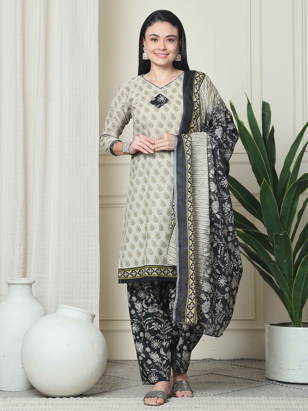 

Roly Poly Floral Printed V-Neck Straight Kurta With Patiala And Dupatta, Beige