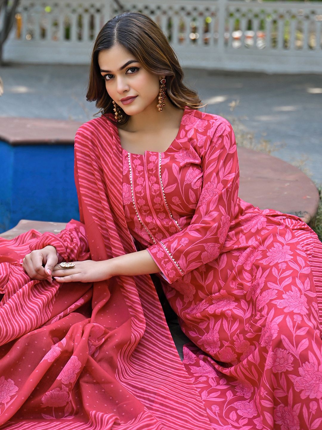 

AHIKA Floral Printed V-Neck Gotta Patti Straight Kurta With Trousers & Dupatta, Red