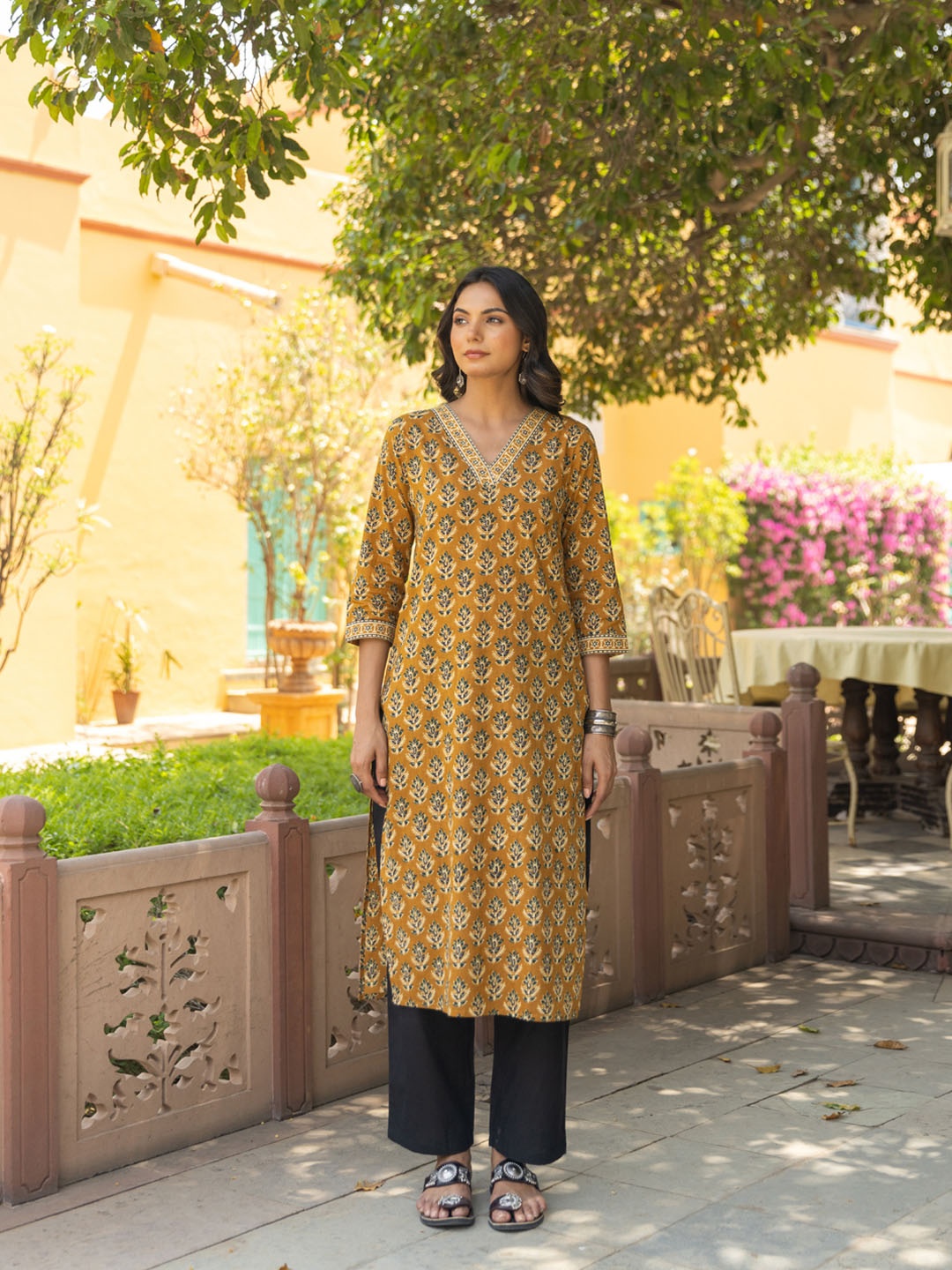 

The Ethnic Label Women Block Printed Kurta, Mustard