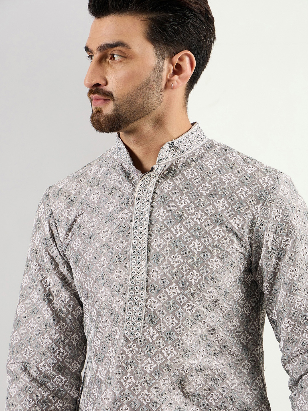 

Ethnic Bay Men Embroidered Kurta, Grey