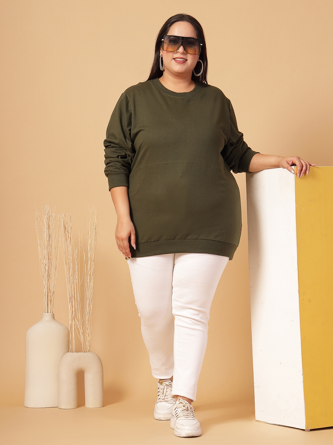 

Rigo Plus Size Solid Sweatshirt, Olive