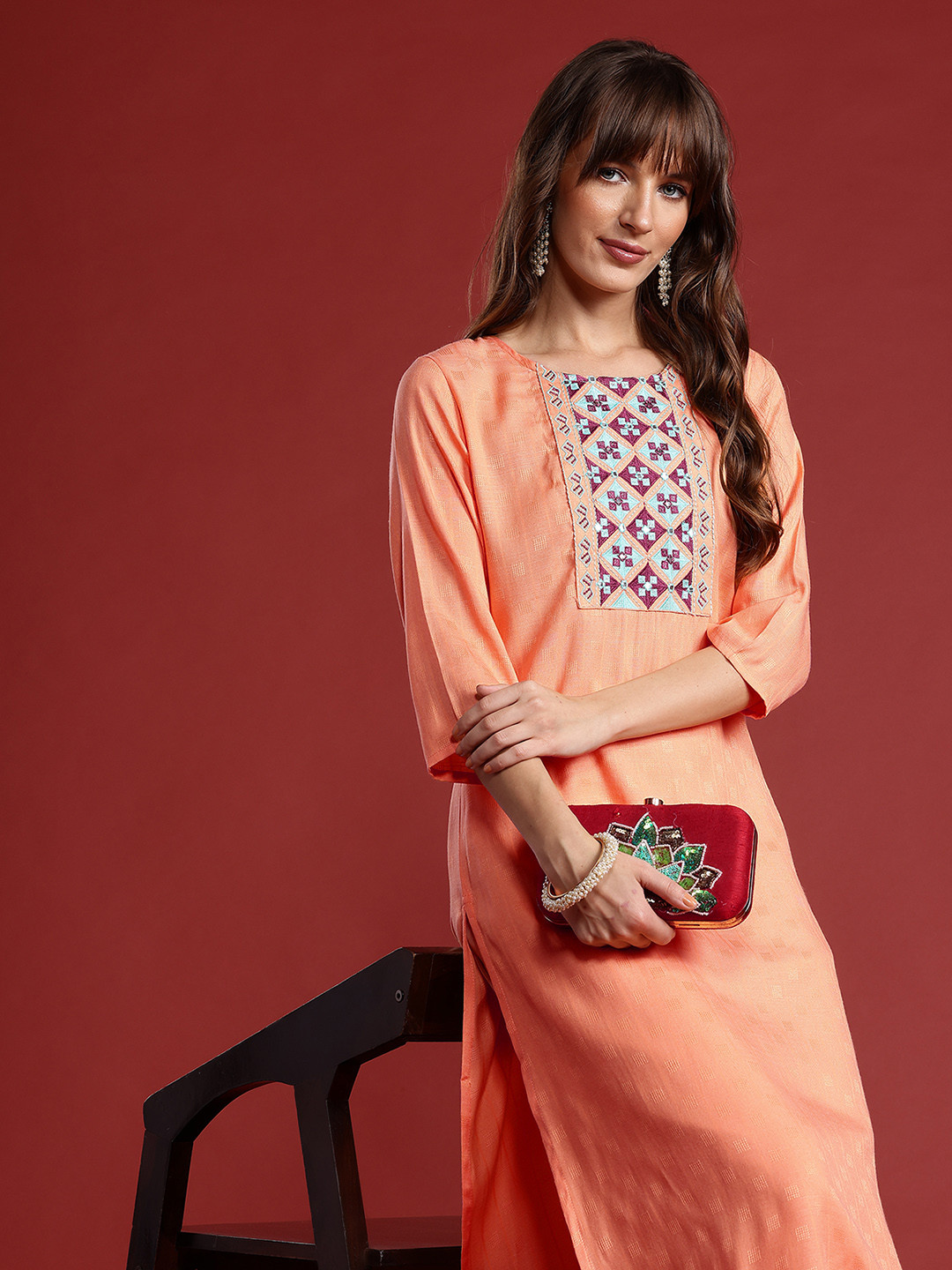 

Anouk Geometric Embroidered Kurta, Orange