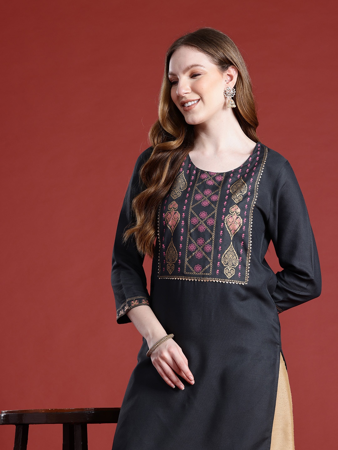

Anouk Women Ethnic Motifs Yoke Design Kurta, Black
