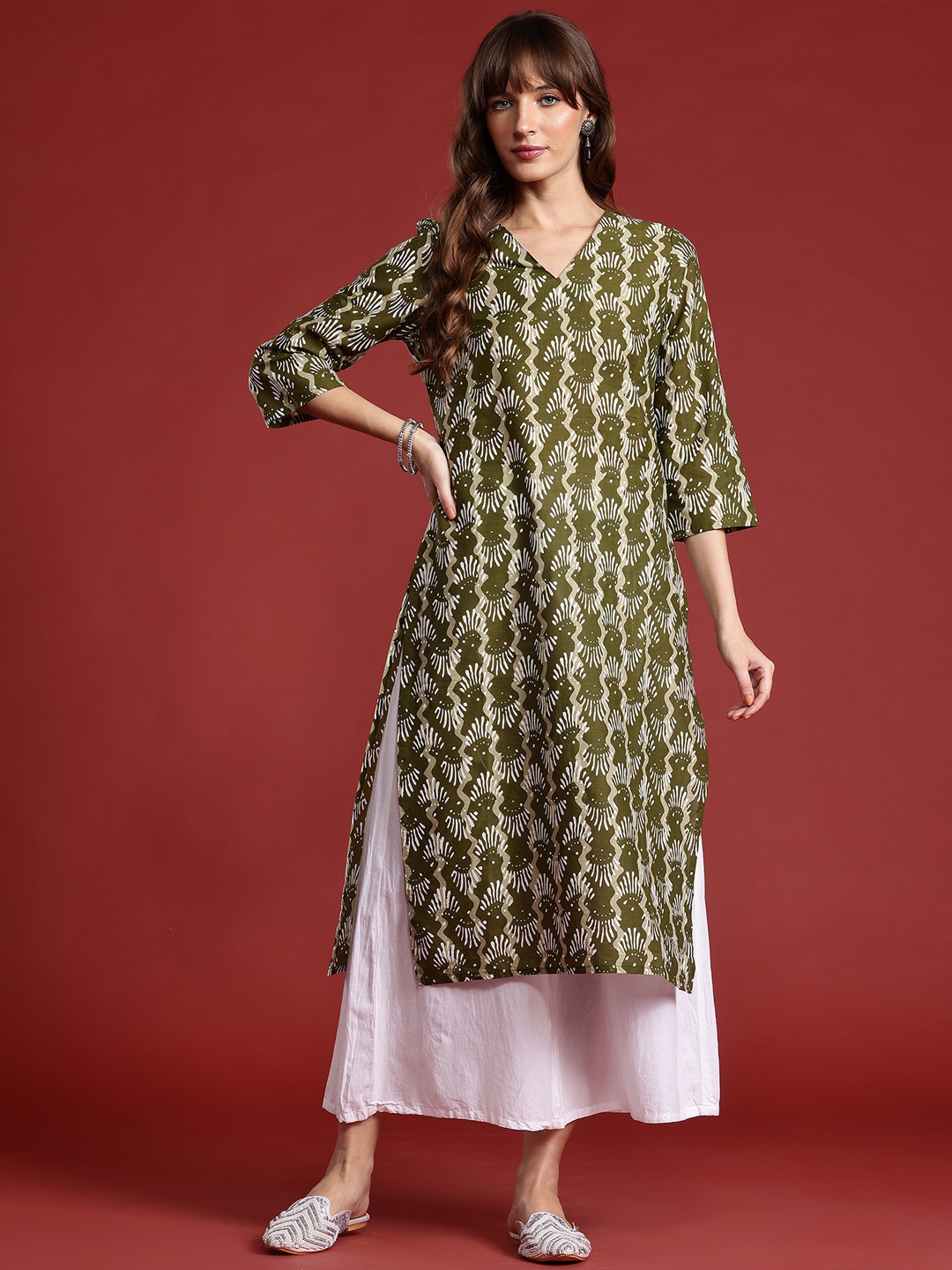 

Anouk Abstract Printed Pure Cotton A-Line Kurta, Green