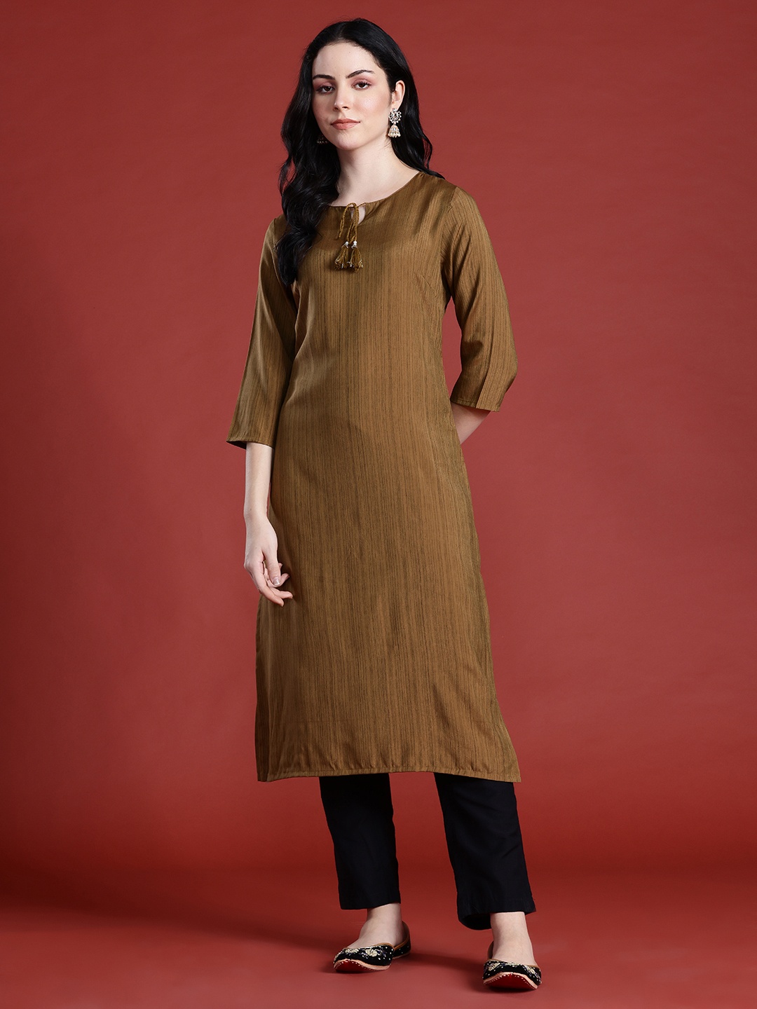 

Anouk Tie-Up Neck Striped Kurta, Olive