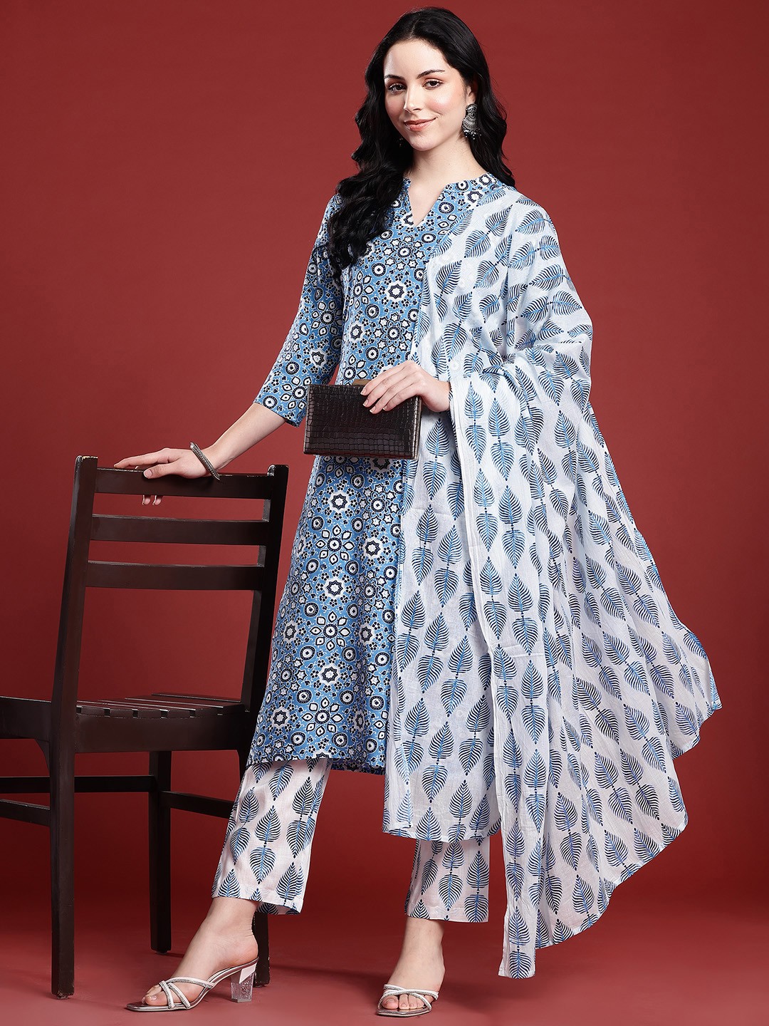 

Anouk Ethnic Motifs Printed Band Collar Straight Kurta with Trousers & Dupatta, Blue