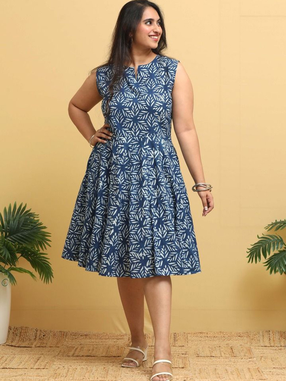 

Amaya Women Floral Printed Fit & Flare Cotton Dress, Blue